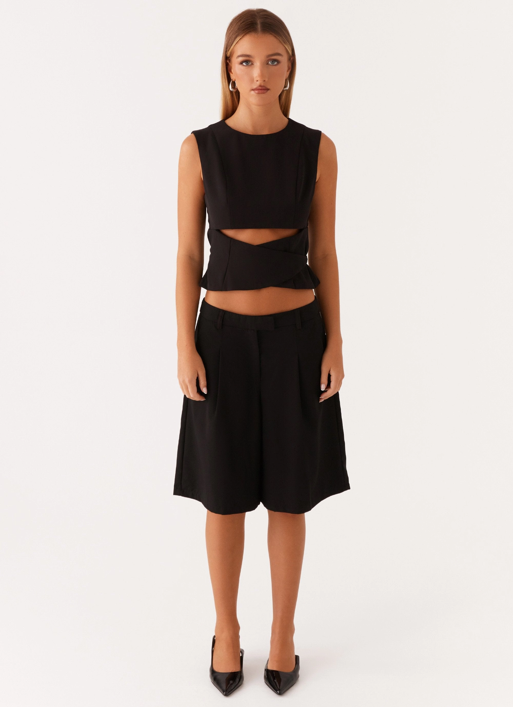 ComfortStretchFit Cyra Wrap Top - Black