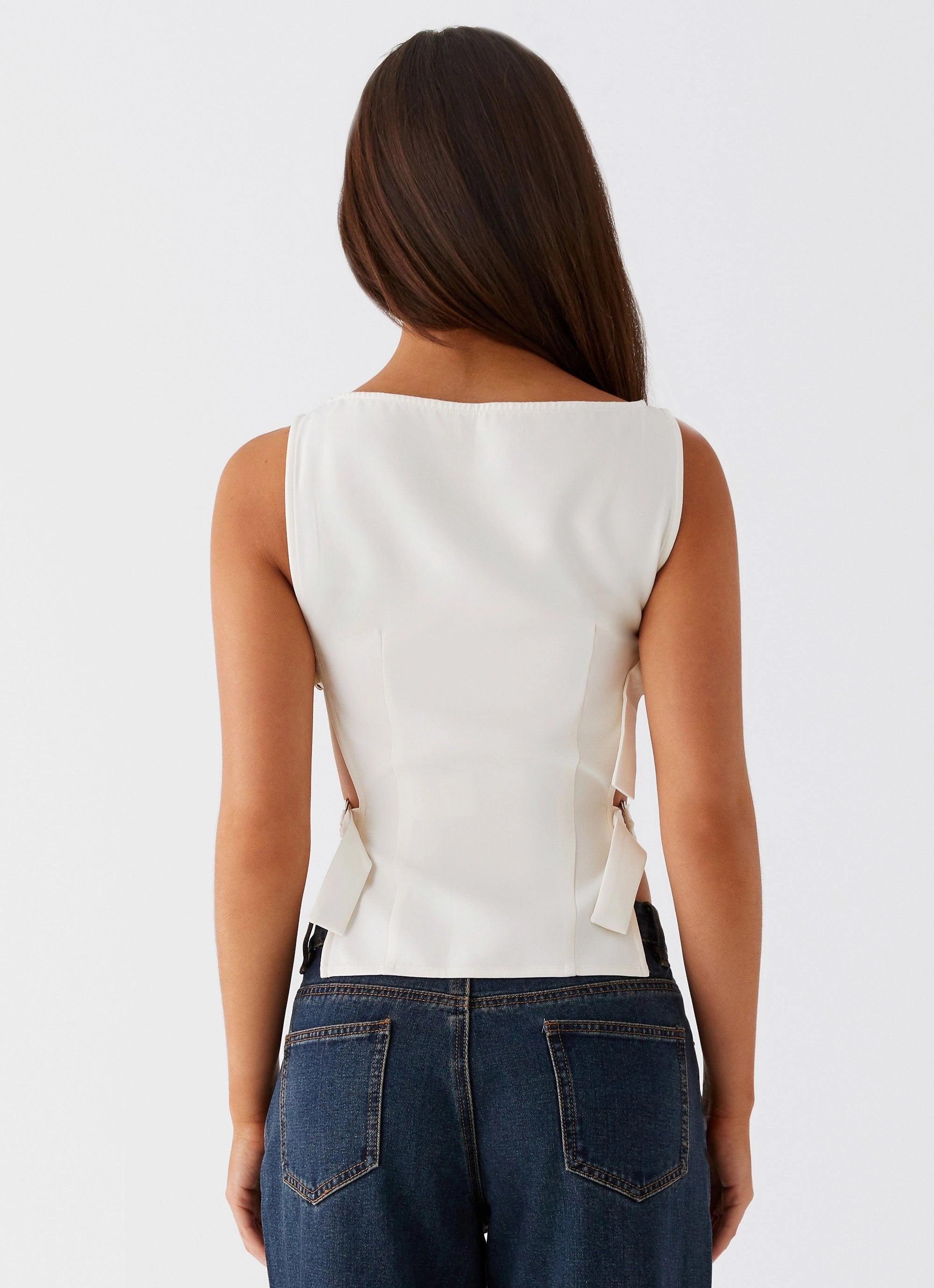 Breathable3DKnit Cherish You Buckle Top - White