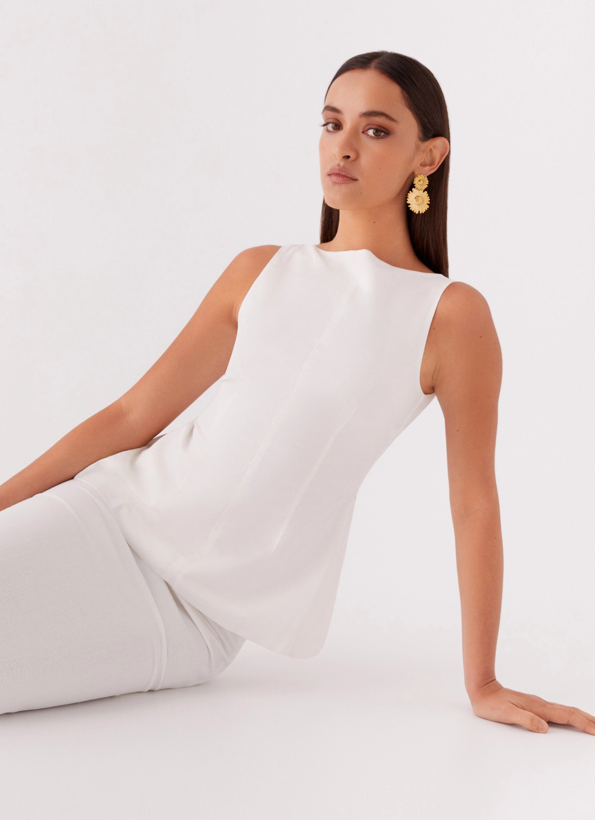 FasteningHood Compression Fit Mooney Linen Top - White