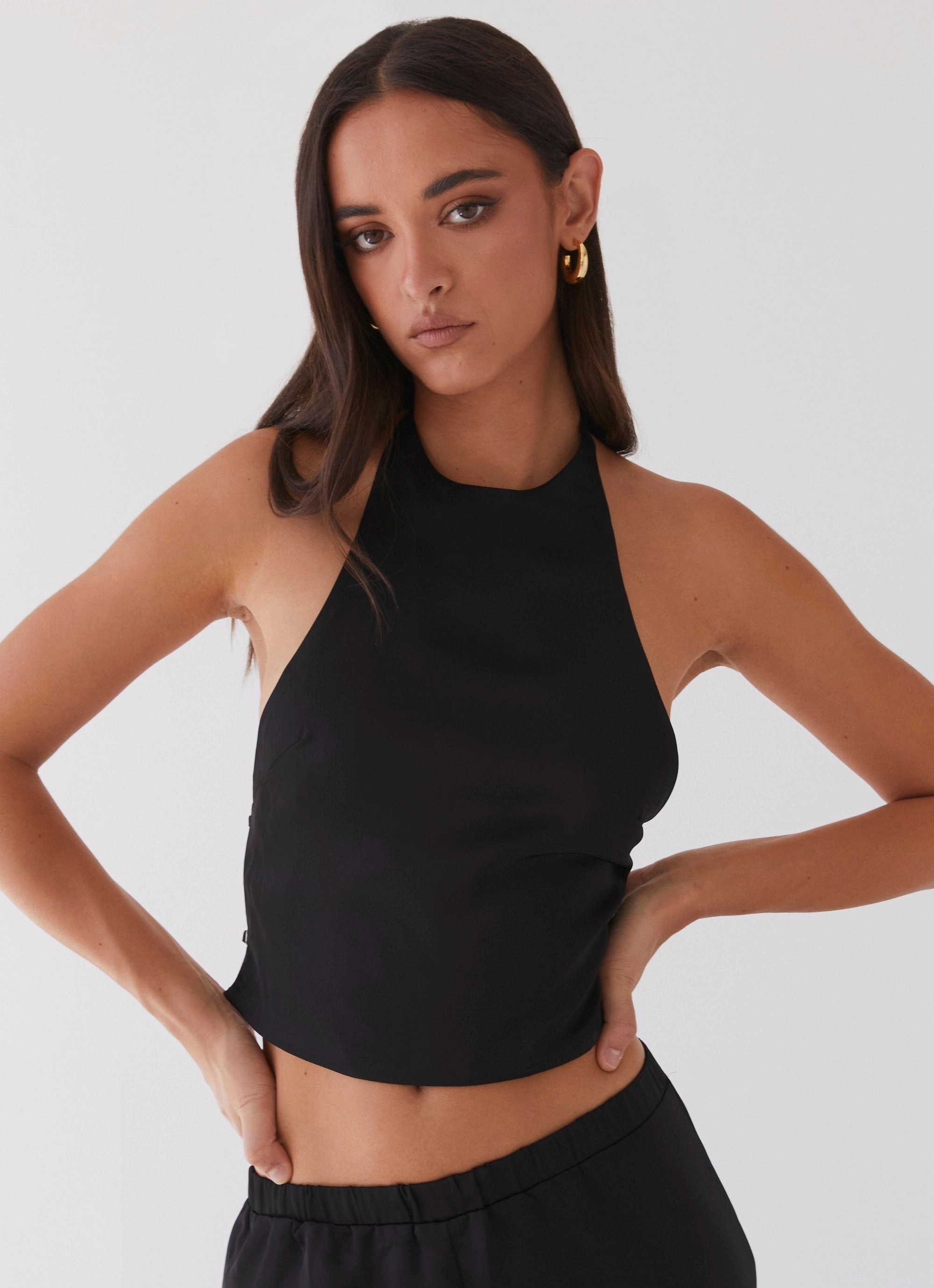 Thermal Regulation System Midweight Texture Bree Satin Halterneck Top - Black