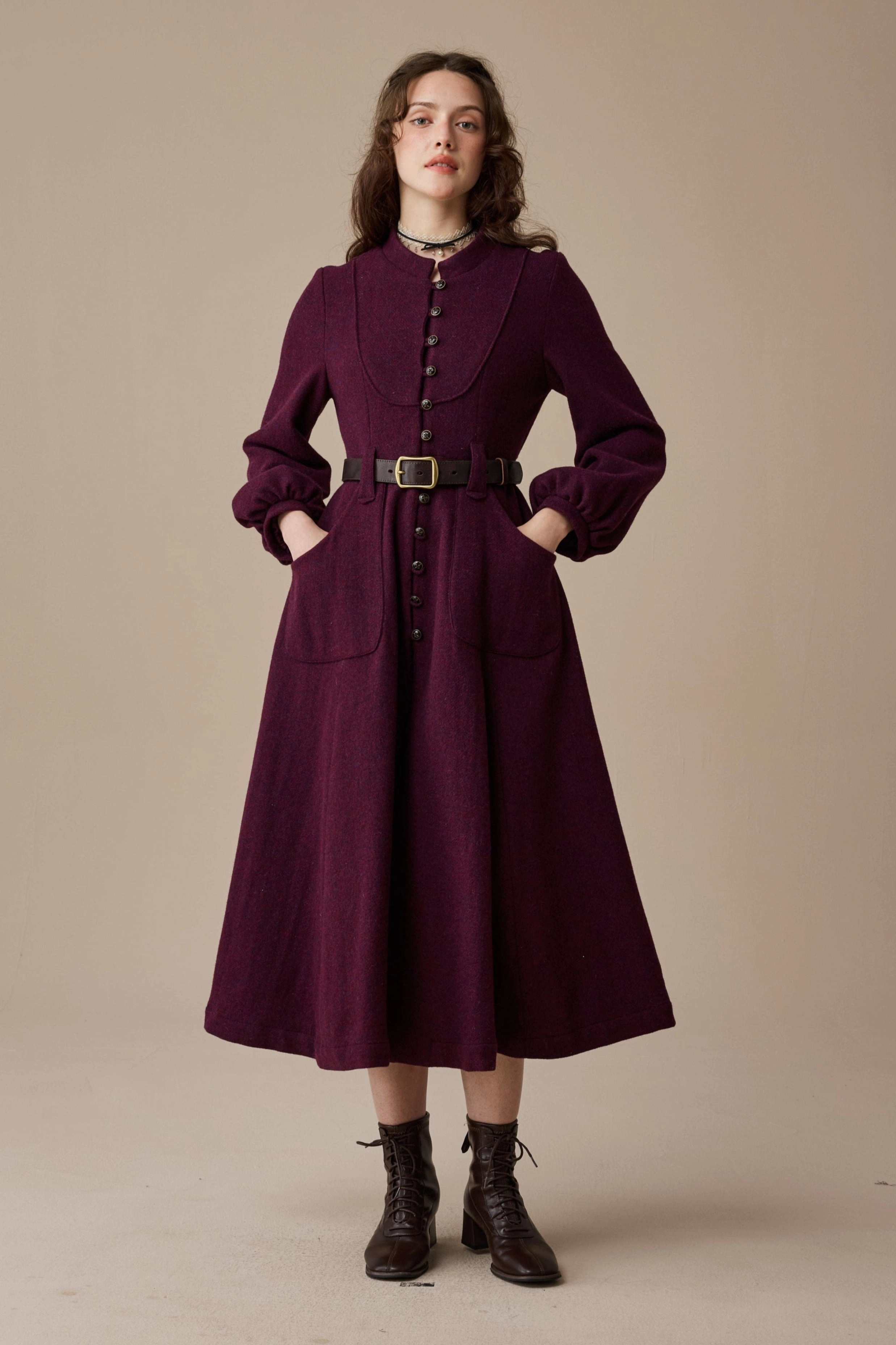 Non Restrictive Armhole Cut Margaret 25|100% wool buttoned down coat