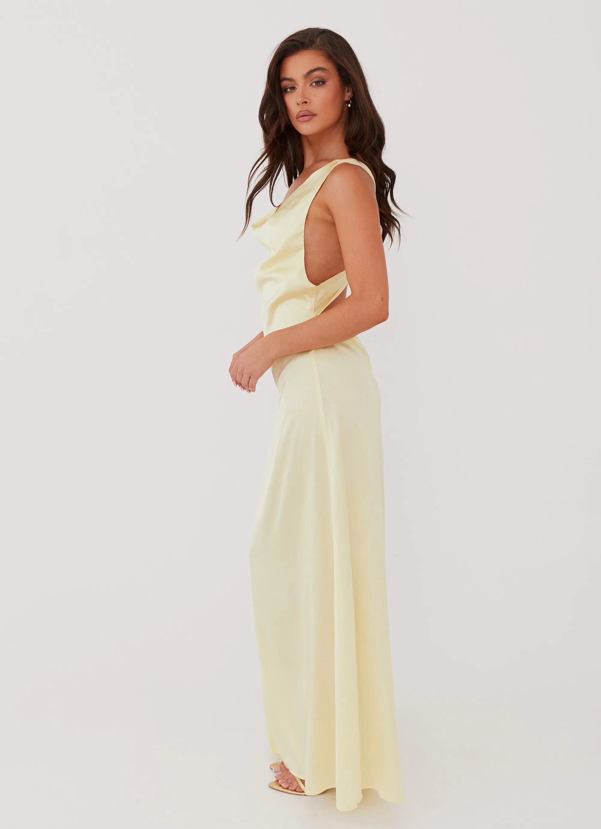 Musa Maxi Dress - Lemon Odor-Control Flattering Layers