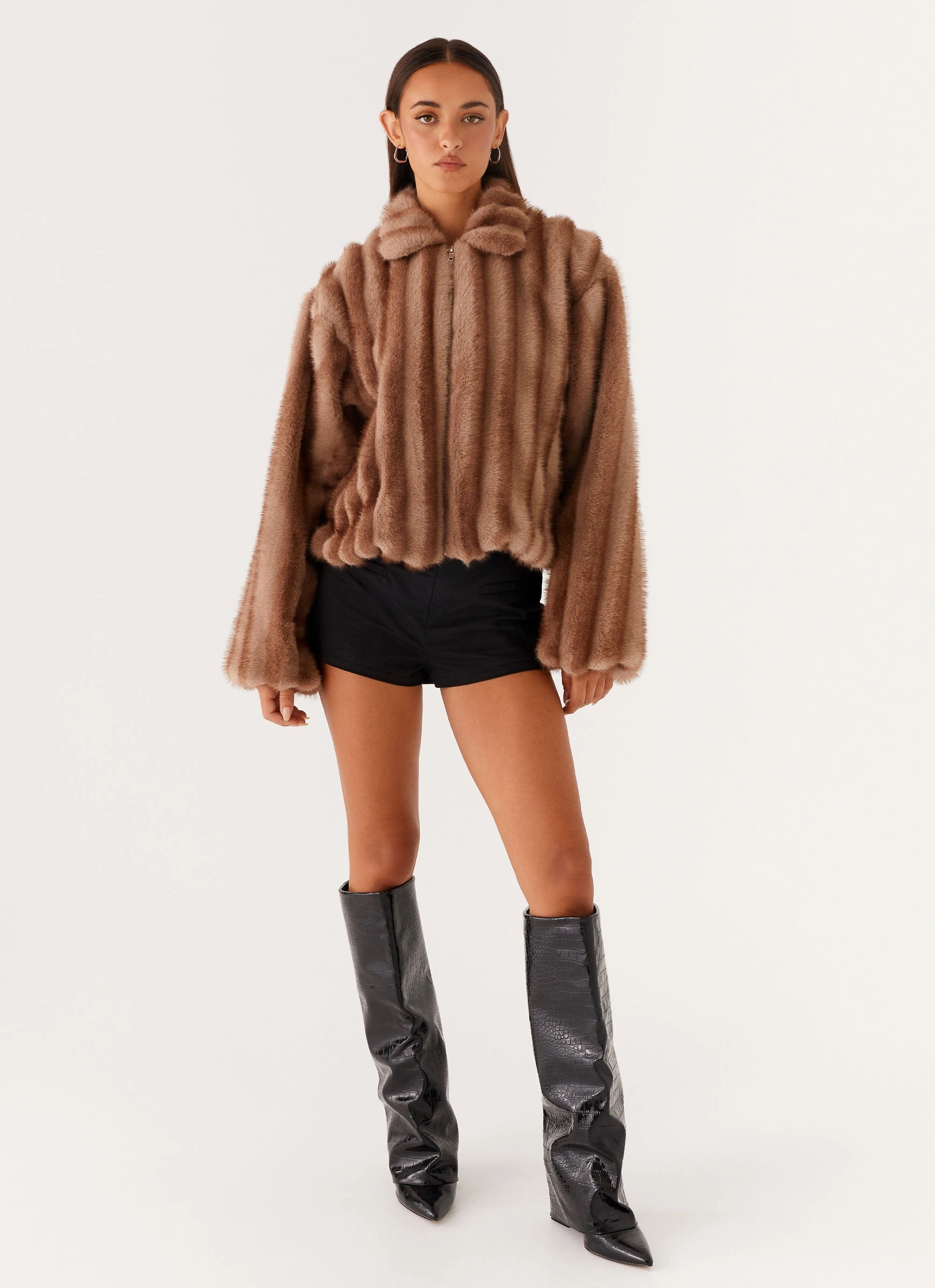 No Roll Collar Technology Weather Smart Look Naylor Faux Fur Jacket - Brown