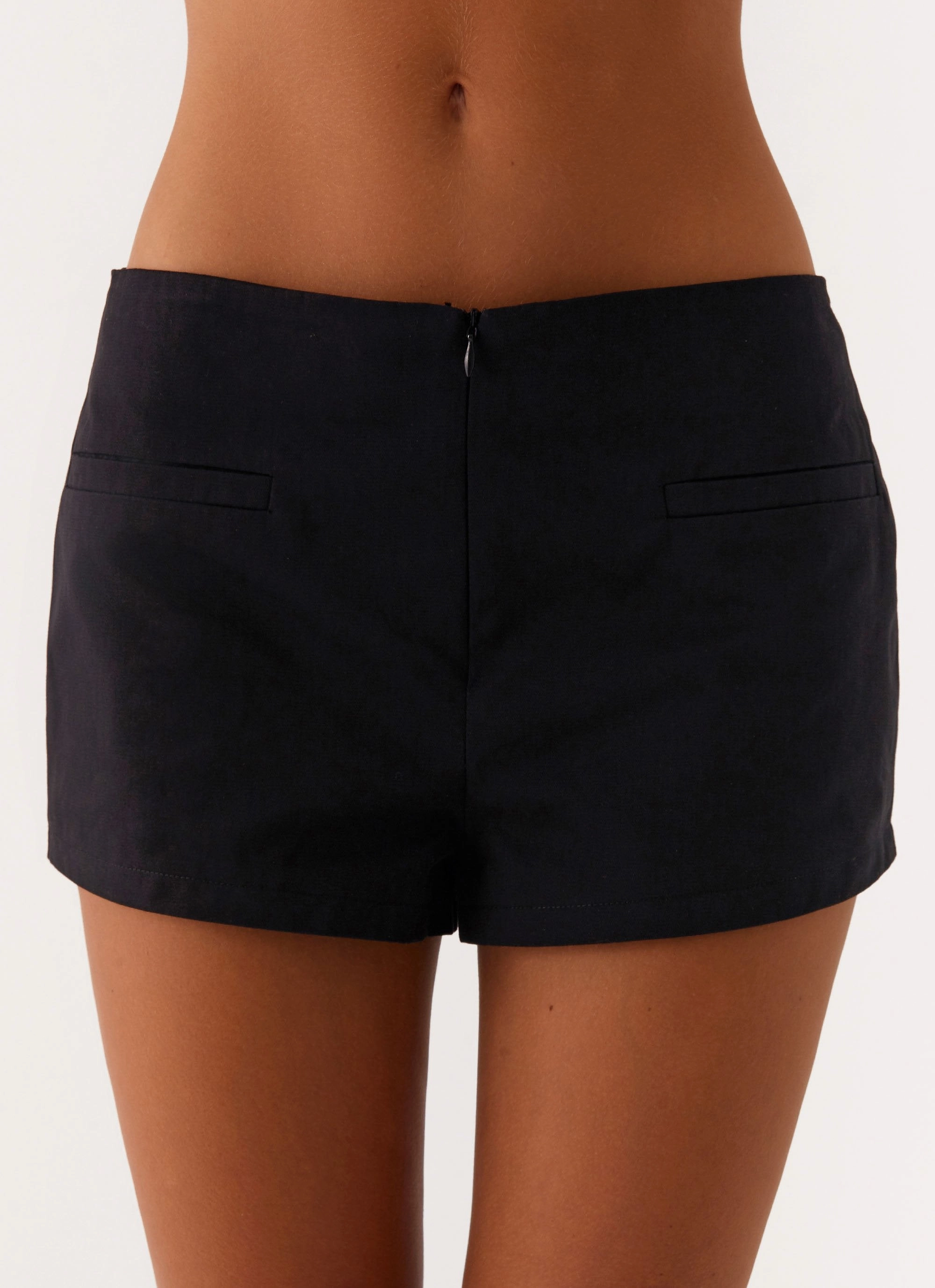 Day Comfort Nia Micro Short - Black