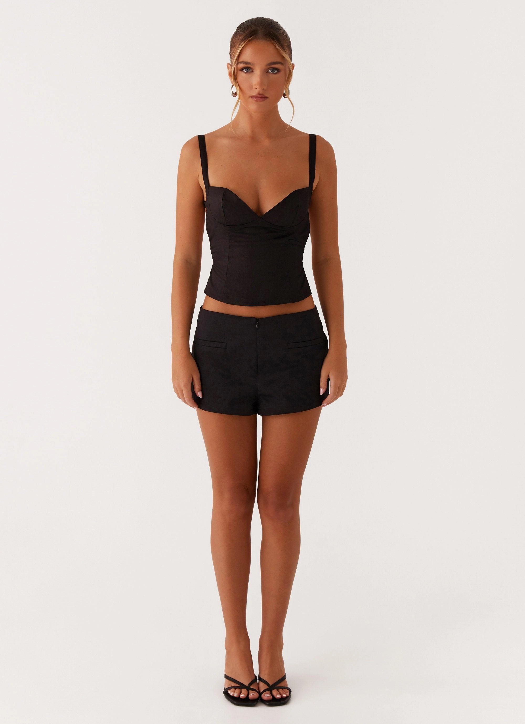 Versatile Comfort Wear Rugged Wear Nia Micro Short - Black