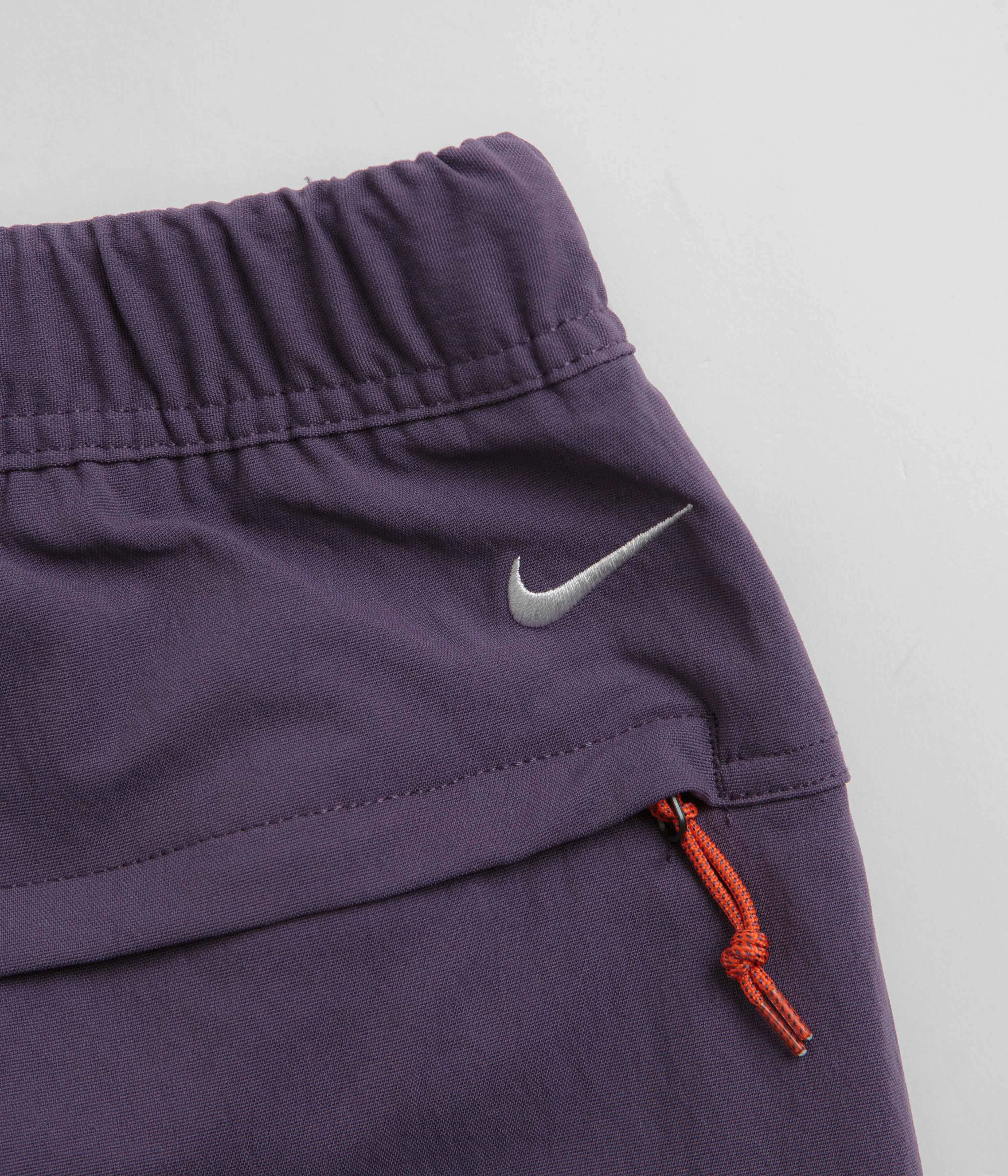 Nike ACG Smith Summit Cargo Pants - Dark Raisin / Black / Summit White