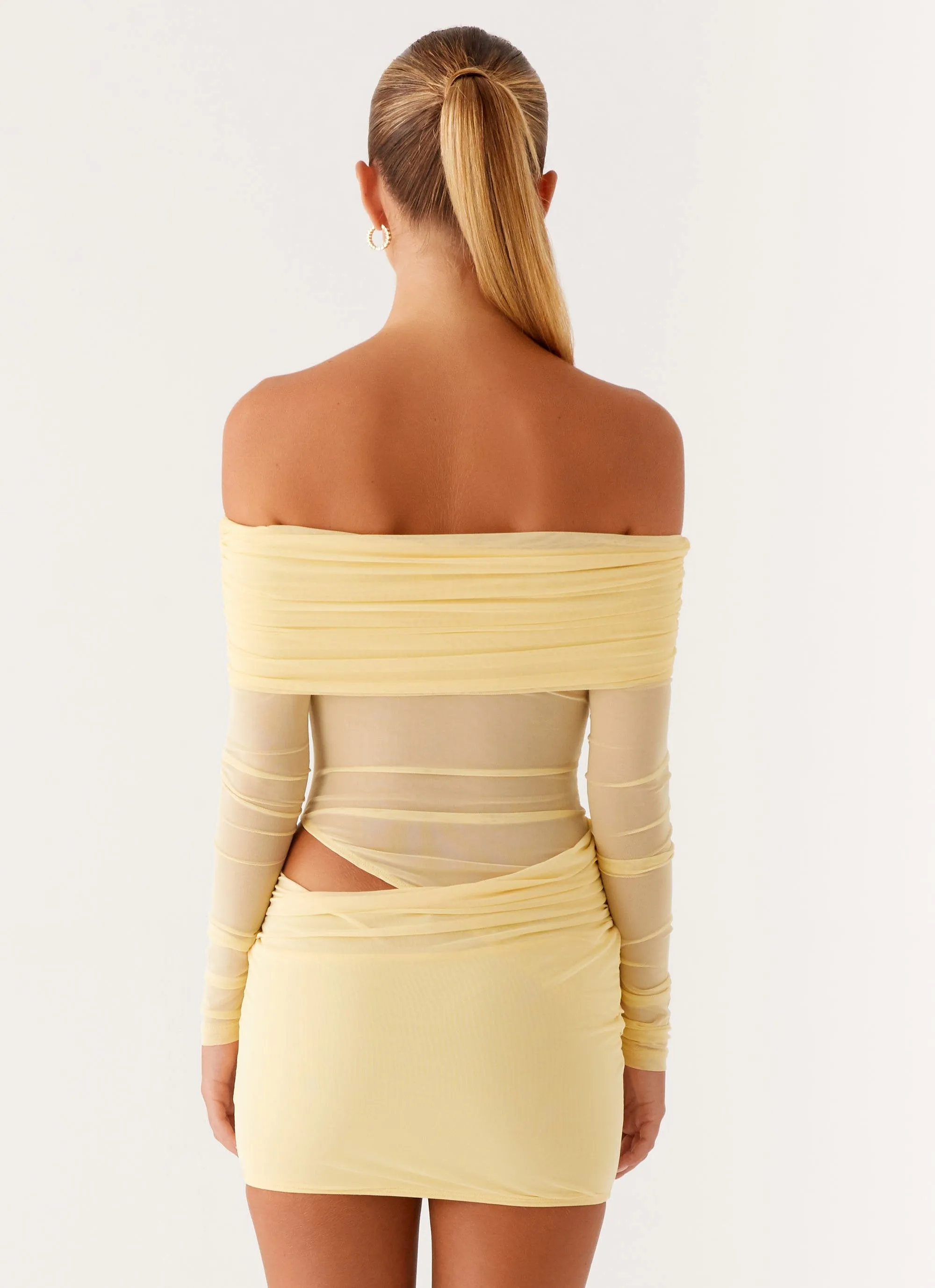 Vintage feel Pleated design No Doubt Mini Dress - Yellow