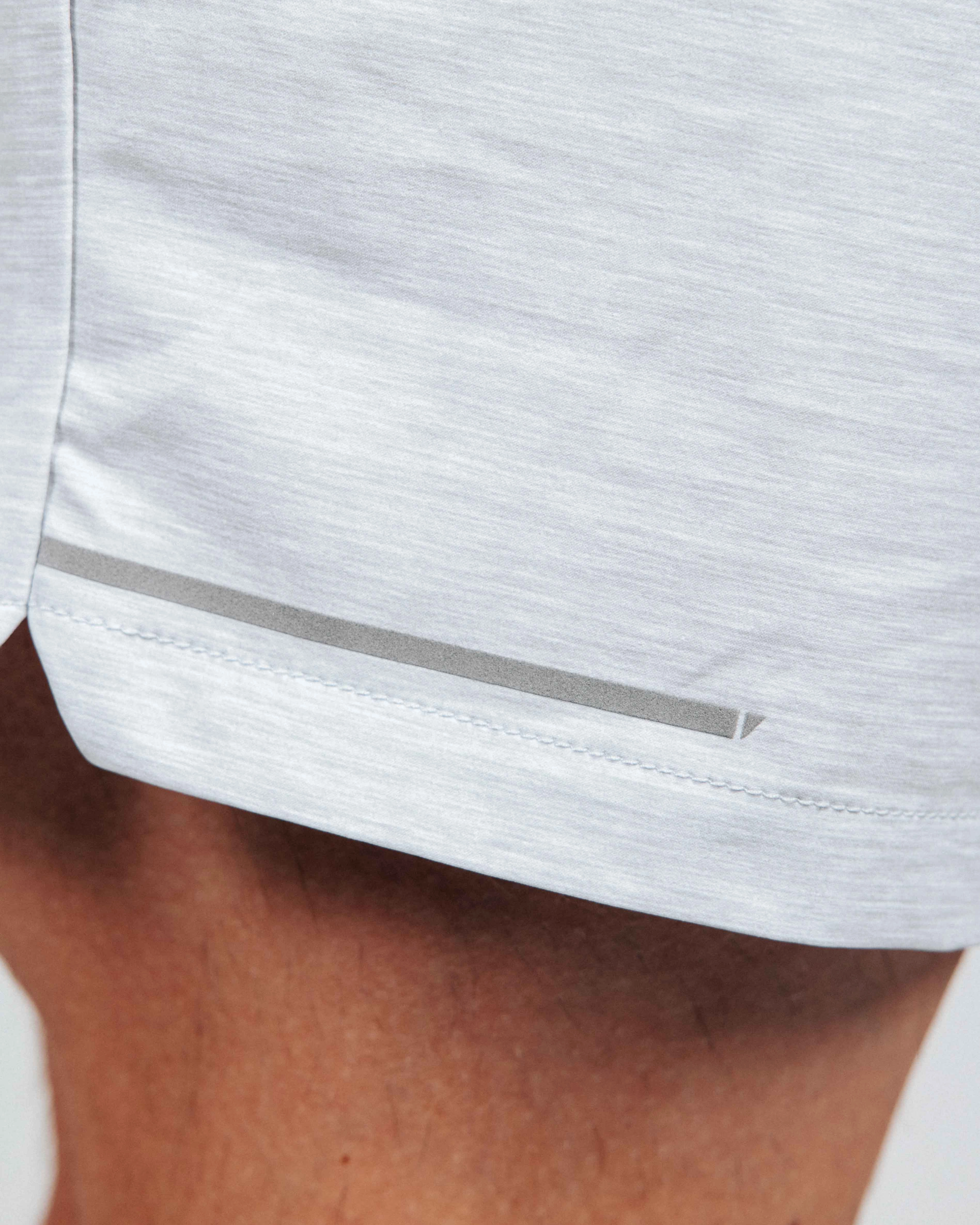 Quick Release Closure Men's Light Gray Active Shorts w/Liner
