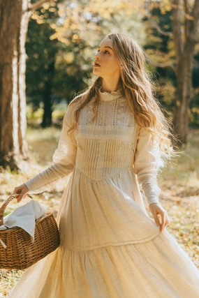 Beverly 31| victorian linen dress Tough Style Work Ready