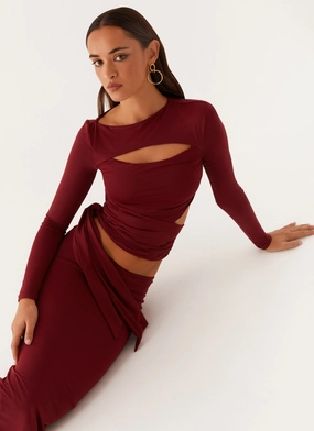 Hypoallergenic Fabric Blend Capucine Wrap Top - Mulberry