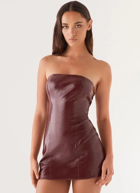 Big Shot Strapless Mini Dress - Merlot Scalloped-Edge