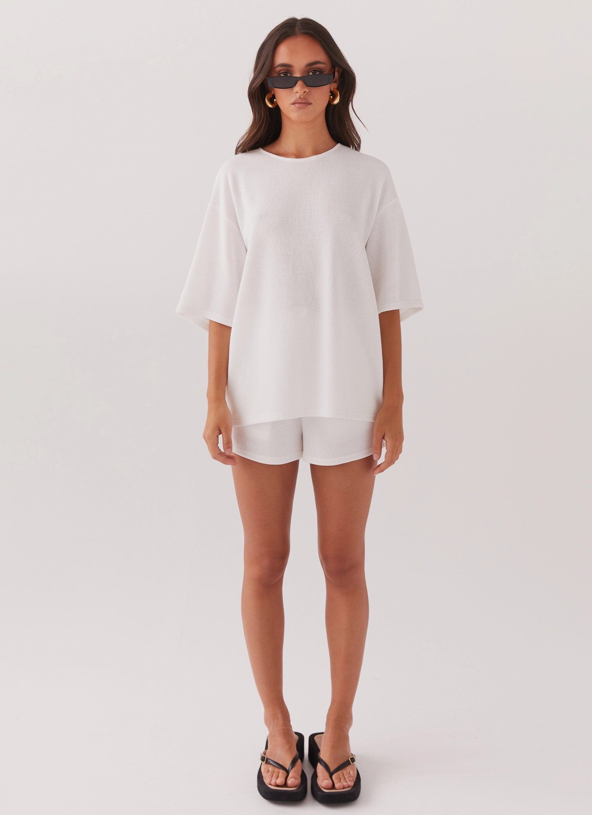Magnetic Closure Option Midweight Layer Ocean Waves Knit Shorts - White