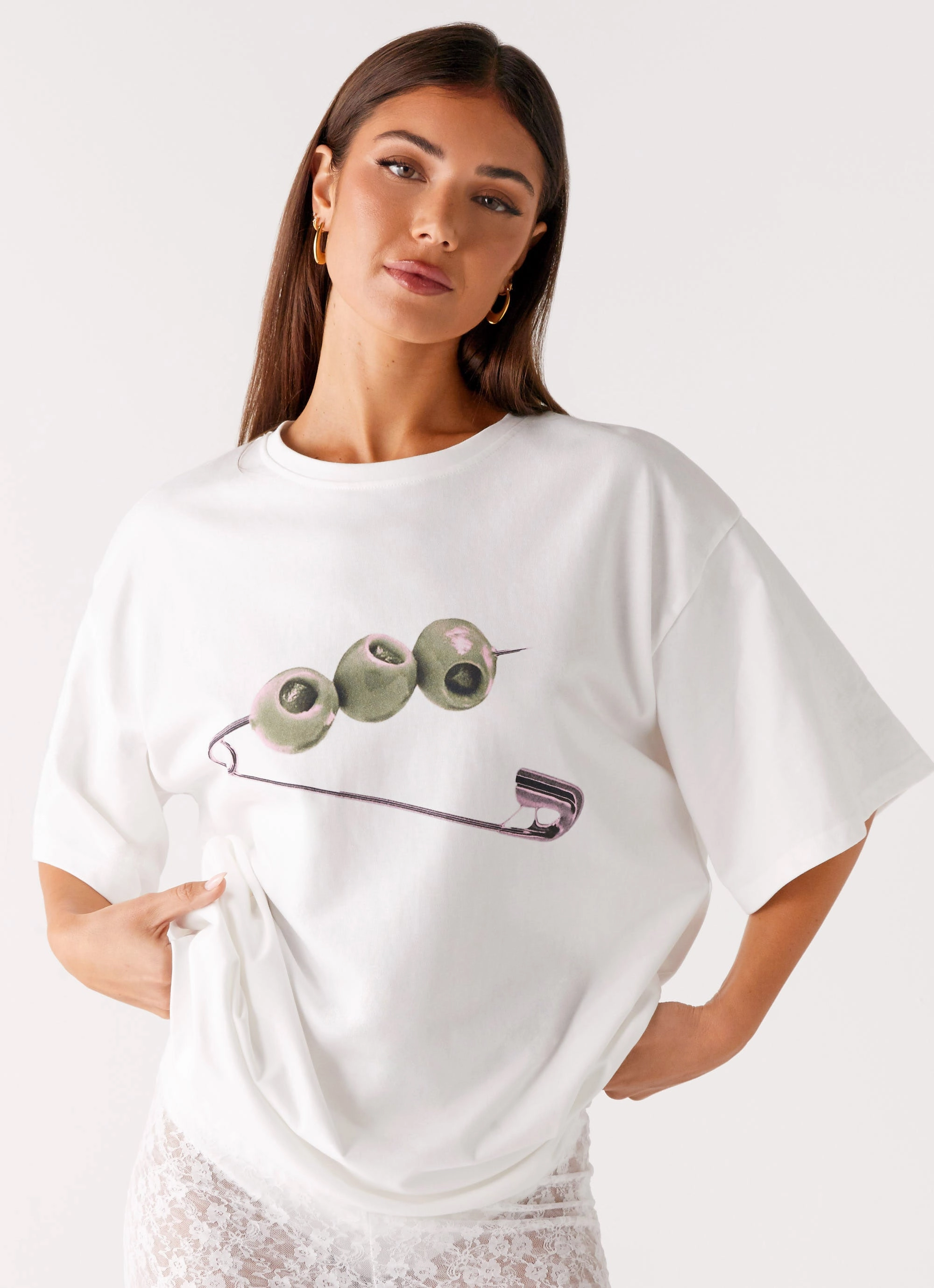 Olive Oversized Tee - White retro look LongWearingComfort