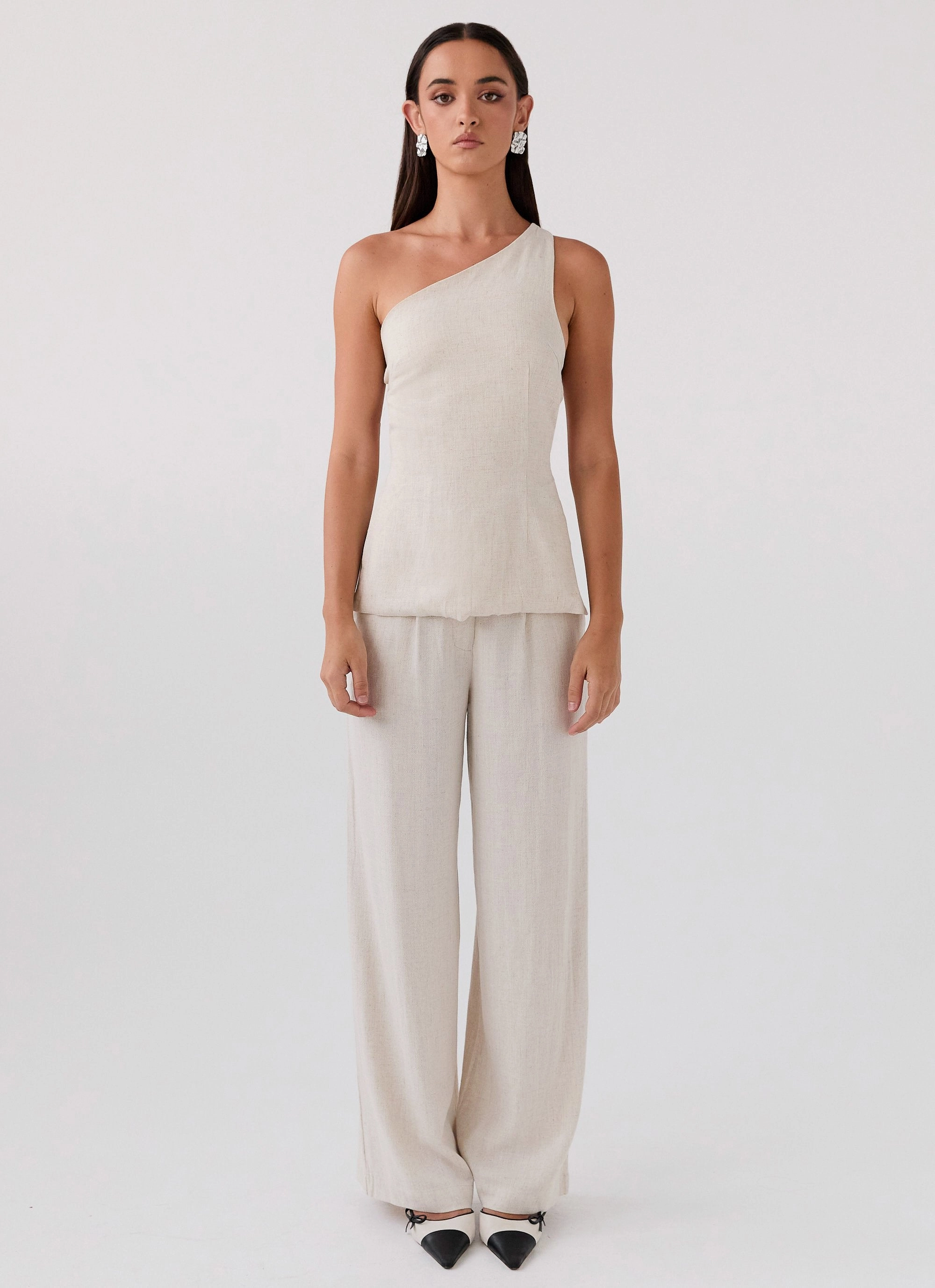 Olsen Linen One Shoulder Top - Oatmeal Weekend Casual Fit