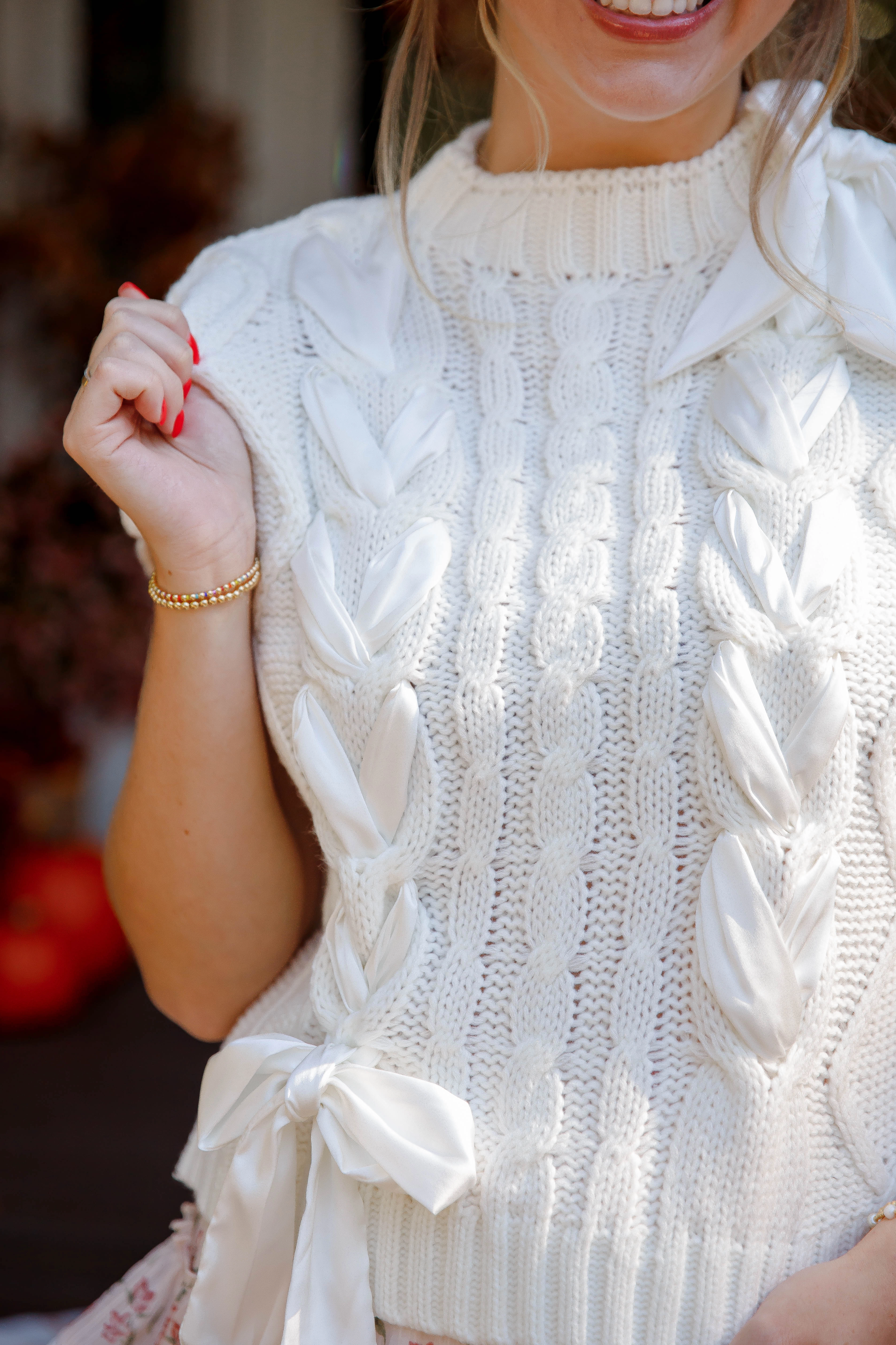 On My Way Home Sweater Vest-Ivory Breathable mesh