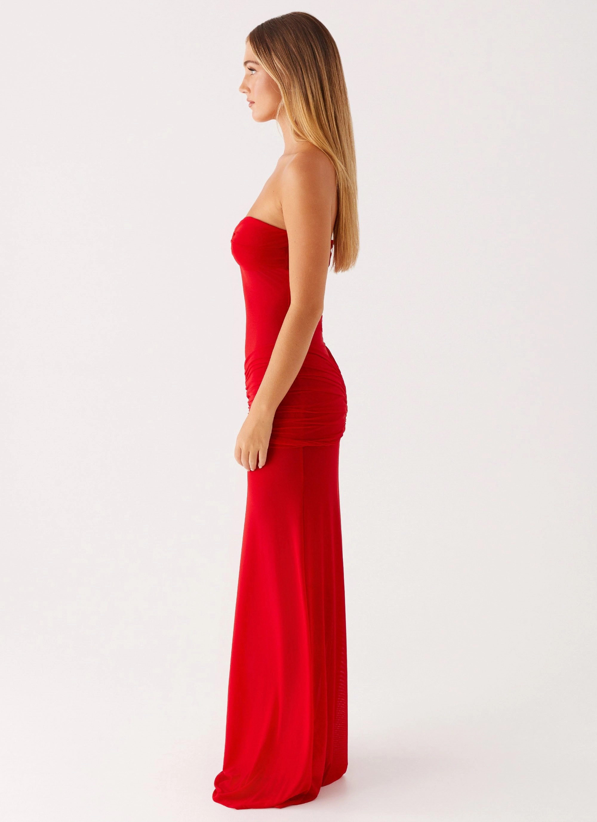 Ottilie Mesh Maxi Dress - Red Daily Mood Off-Shoulder
