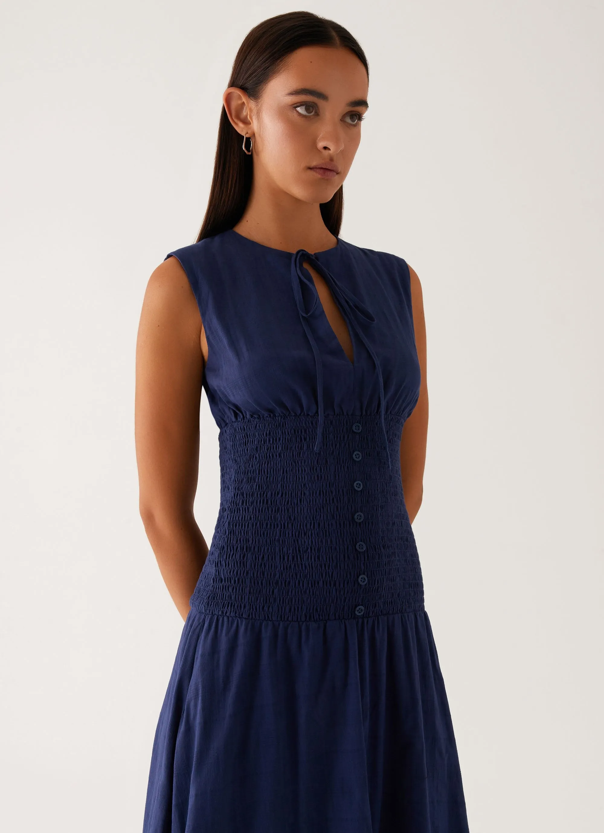 Cozy Style Daily Essential Belle Shirred Waist Midi Dress - Navy