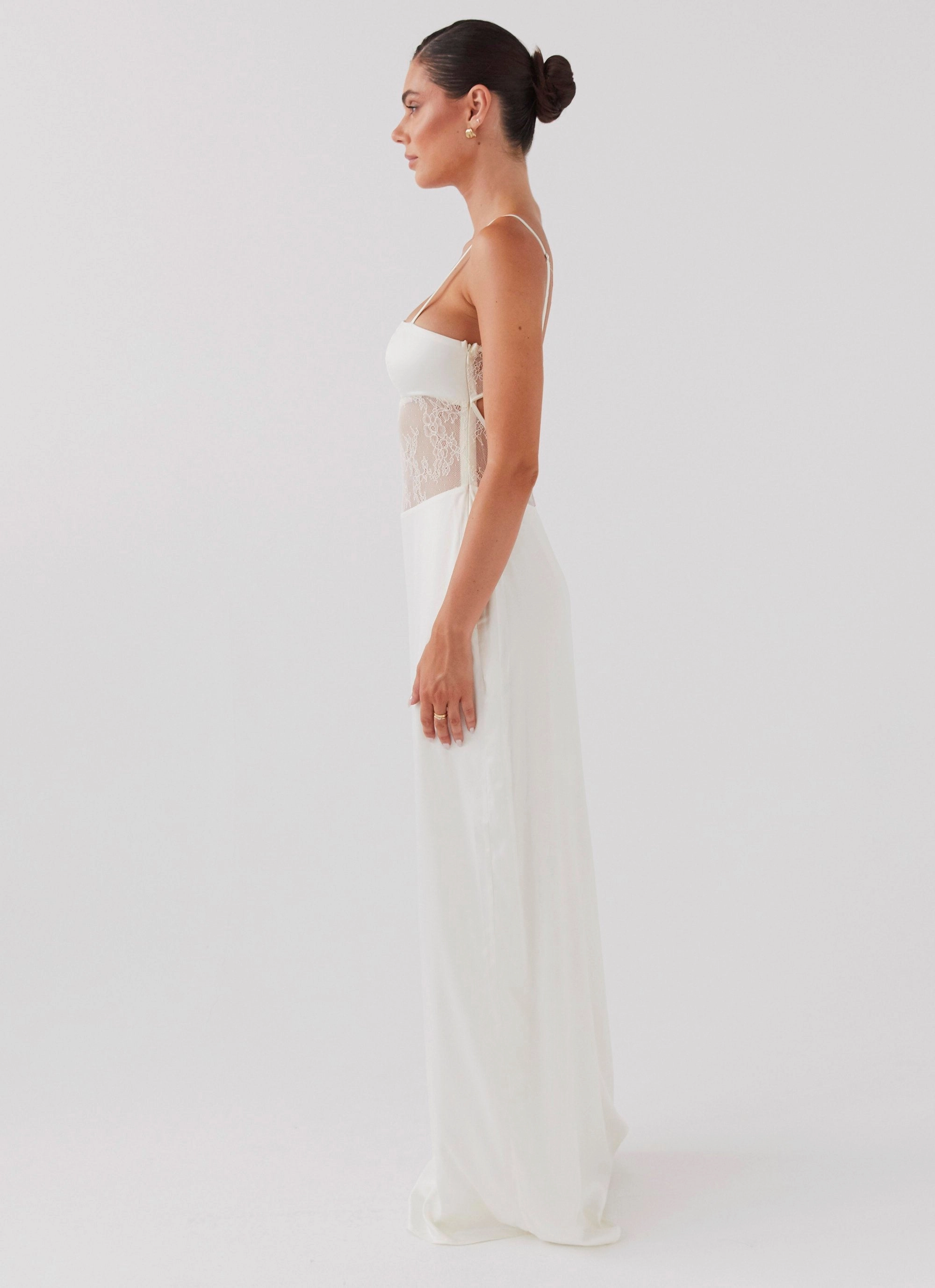 Light Motion Light Fall Palais Royale Lace Maxi Dress - Antique