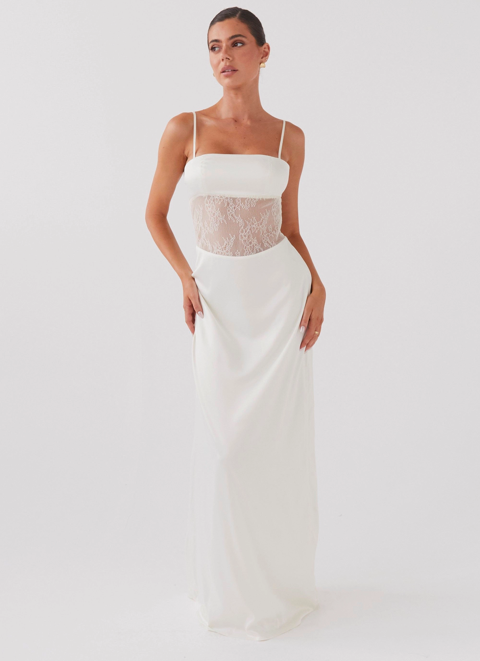 Palais Royale Lace Maxi Dress - Antique Bold Structure Layered Style