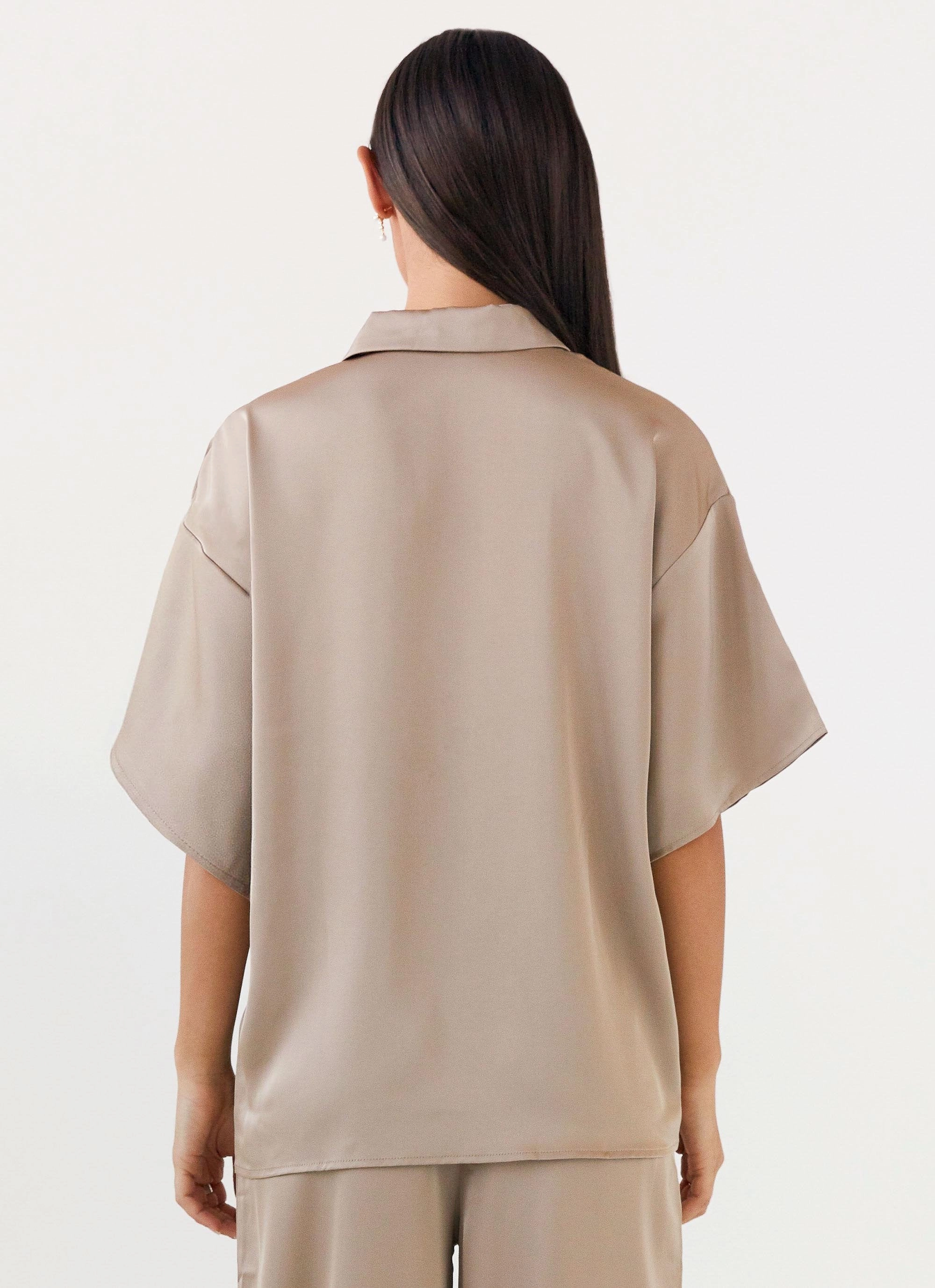 Palm Cove Satin Shirt - Mushroom AbrasionResistant Surface ContouredShoulderFit