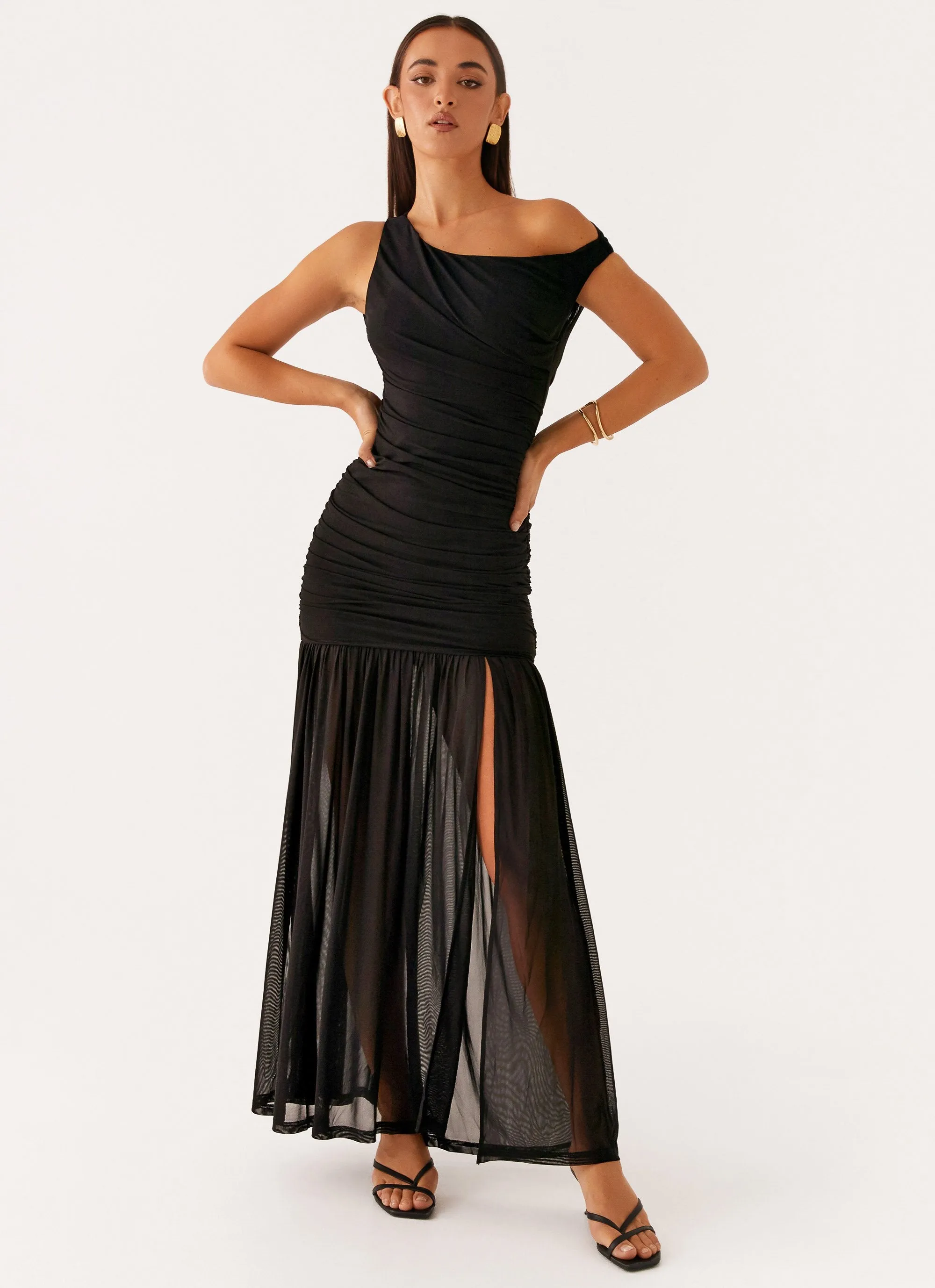 Hook-And-Eye Slit Detail Pavilion Maxi Dress - Black