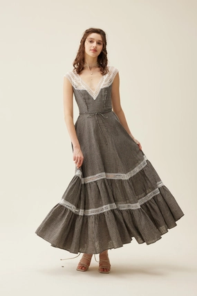 Cherry Tree 25 | Lace Linen flared dress Natural Movement
