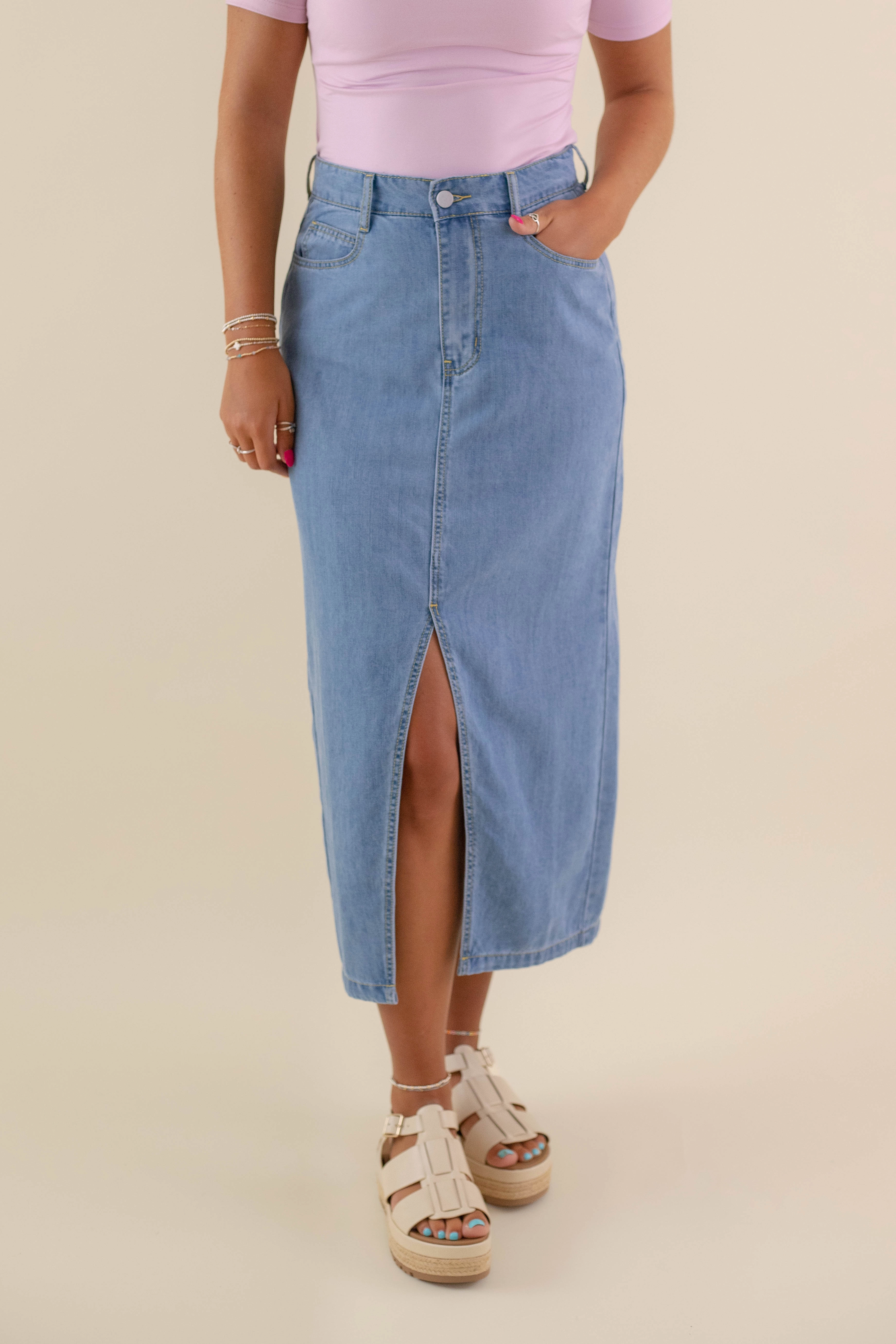 Doing It All Skirt Stretchable Fabric