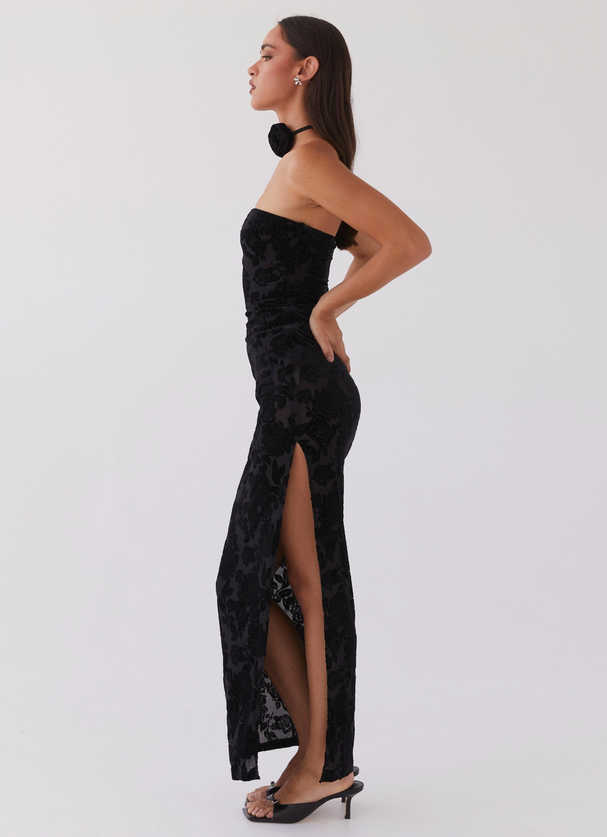 Trouble Love Maxi Dress - Black summer breeze Subtle Touch