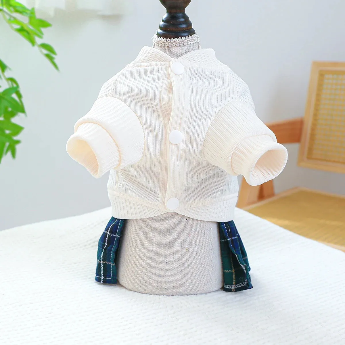 Pet Elegance: Spring and Autumn Knitted Pleated Princess Dress with Belt Pulling Rope Buckle for Small to Medium Dogs