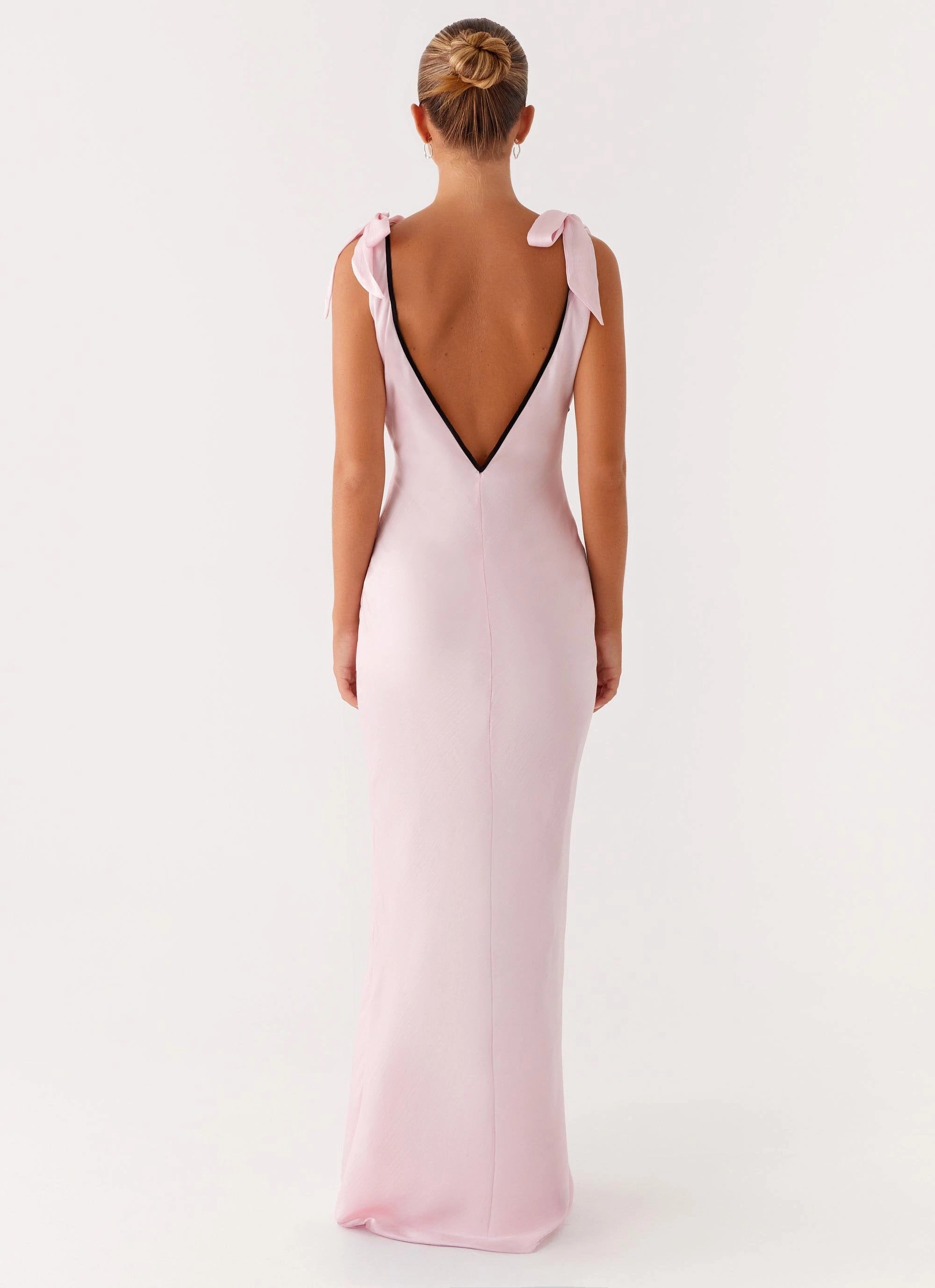 Dreamy Silhouette Romeo Maxi Dress - Pink