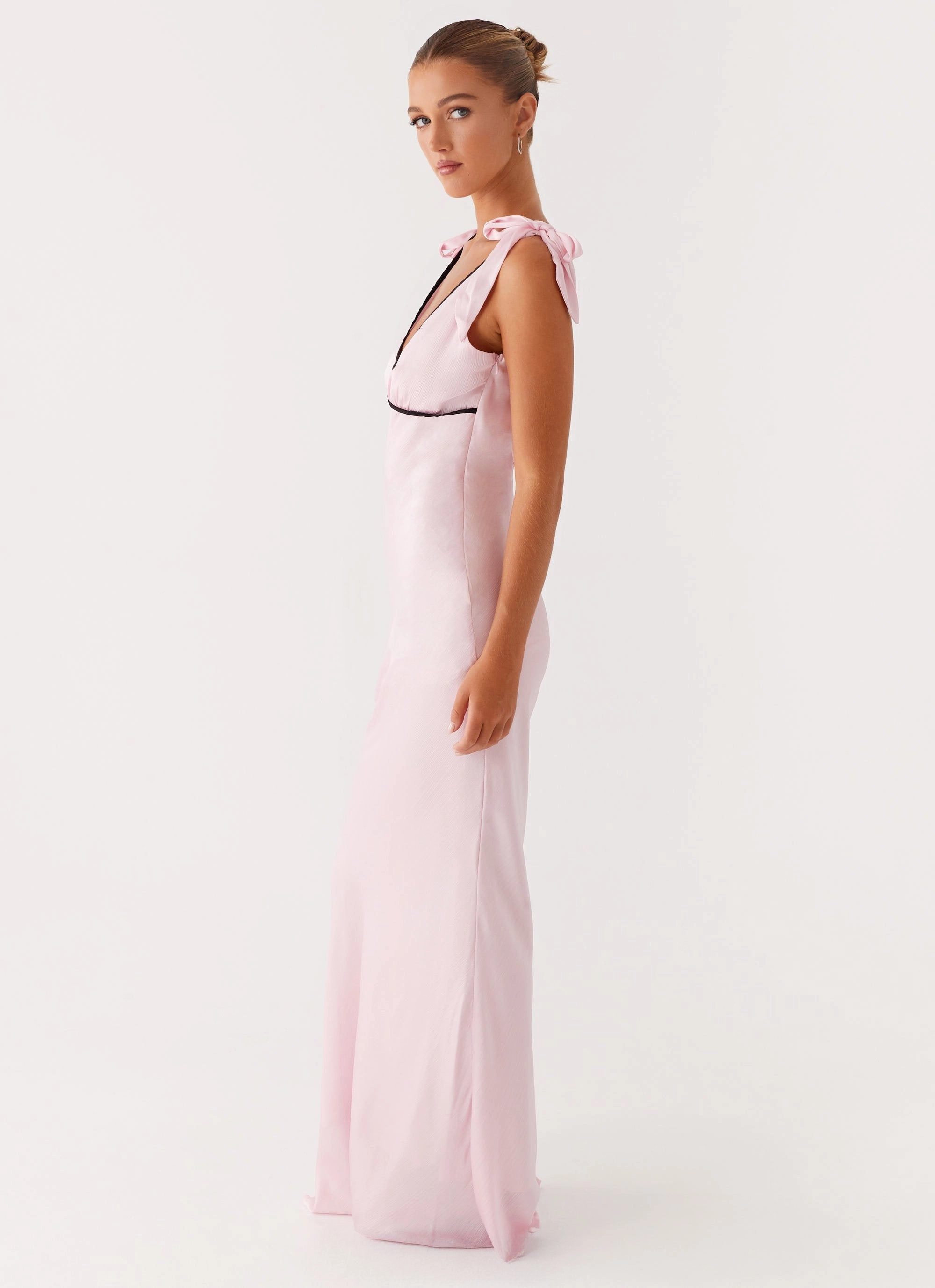 Romeo Maxi Dress - Pink Weekend Style Classic Vibe