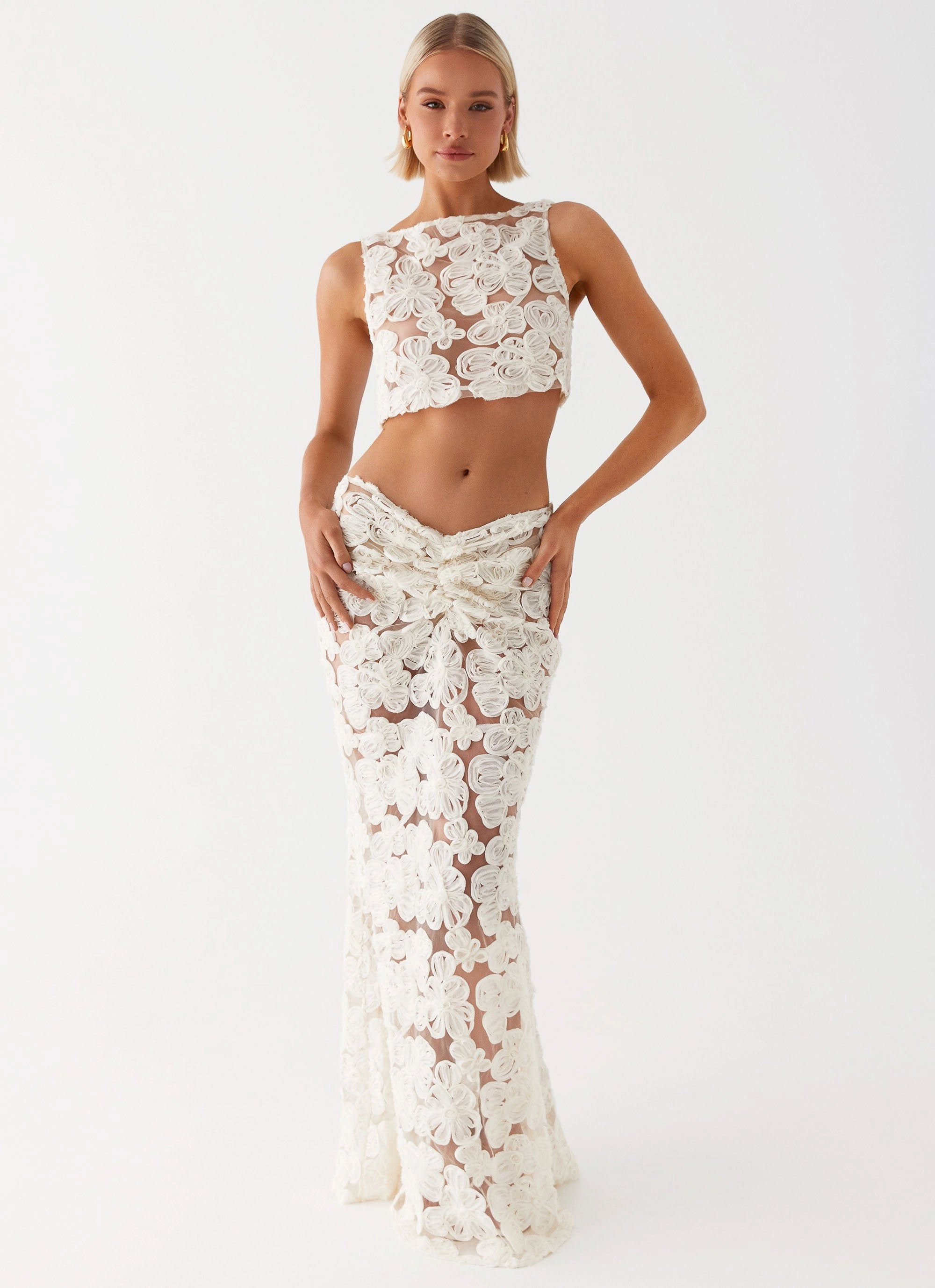 ContrastStitching Antimicrobial Finish Fiorella Floret Top - Ivory