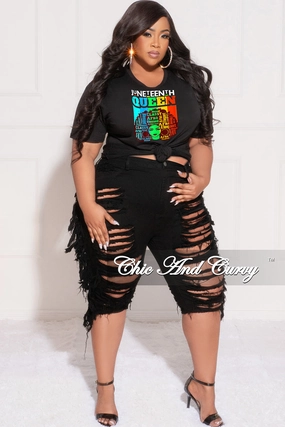 Final Sale Plus Size "Juneteenth Queen" T-Shirt in Black QuickDryTechnology Casual Performance
