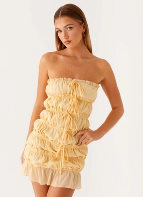 Kylan Mini Dress - Apricot Smile Soft Moment Light