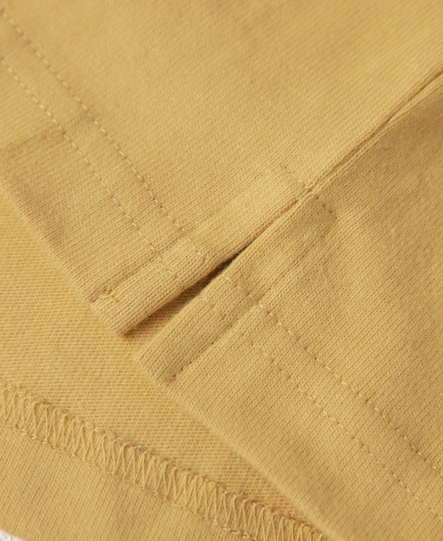 Printed Quarter-Zip Raglan Sleeve Rider T-Shirt - Yellow