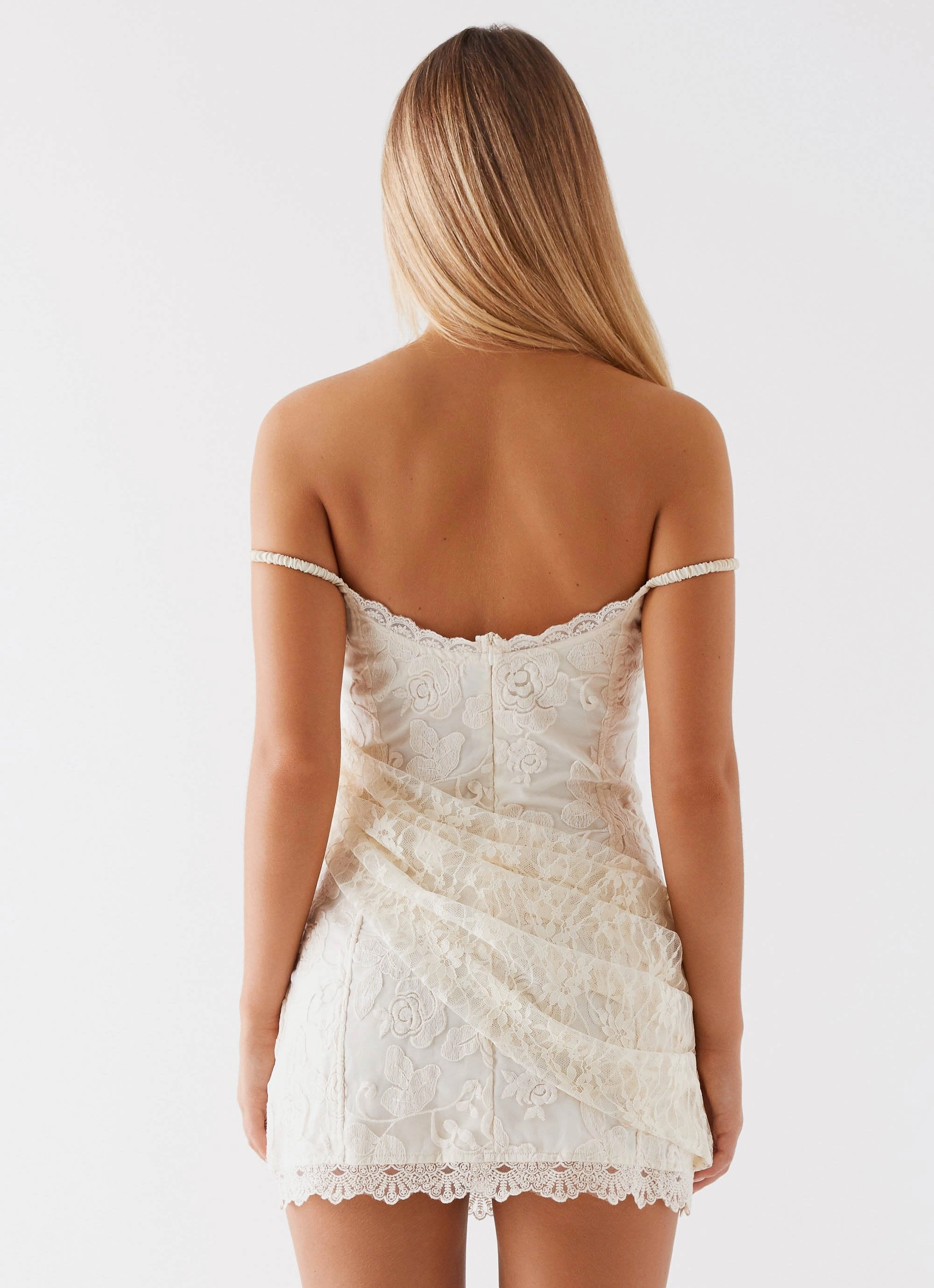 Winter Proof Refined touch Knockout Mini Dress - White