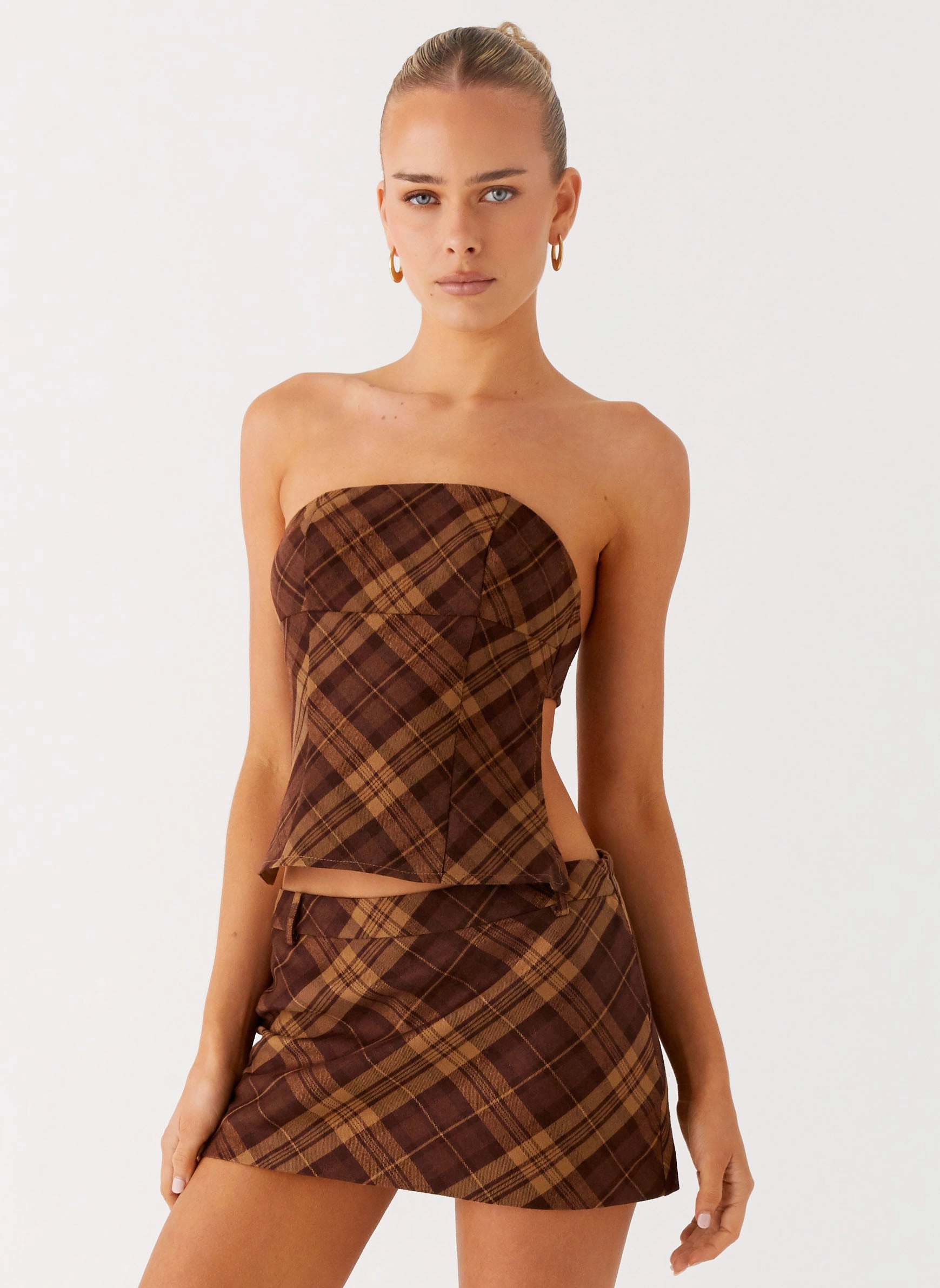 WideNeckOpening Kira Strapless Top - Plaid