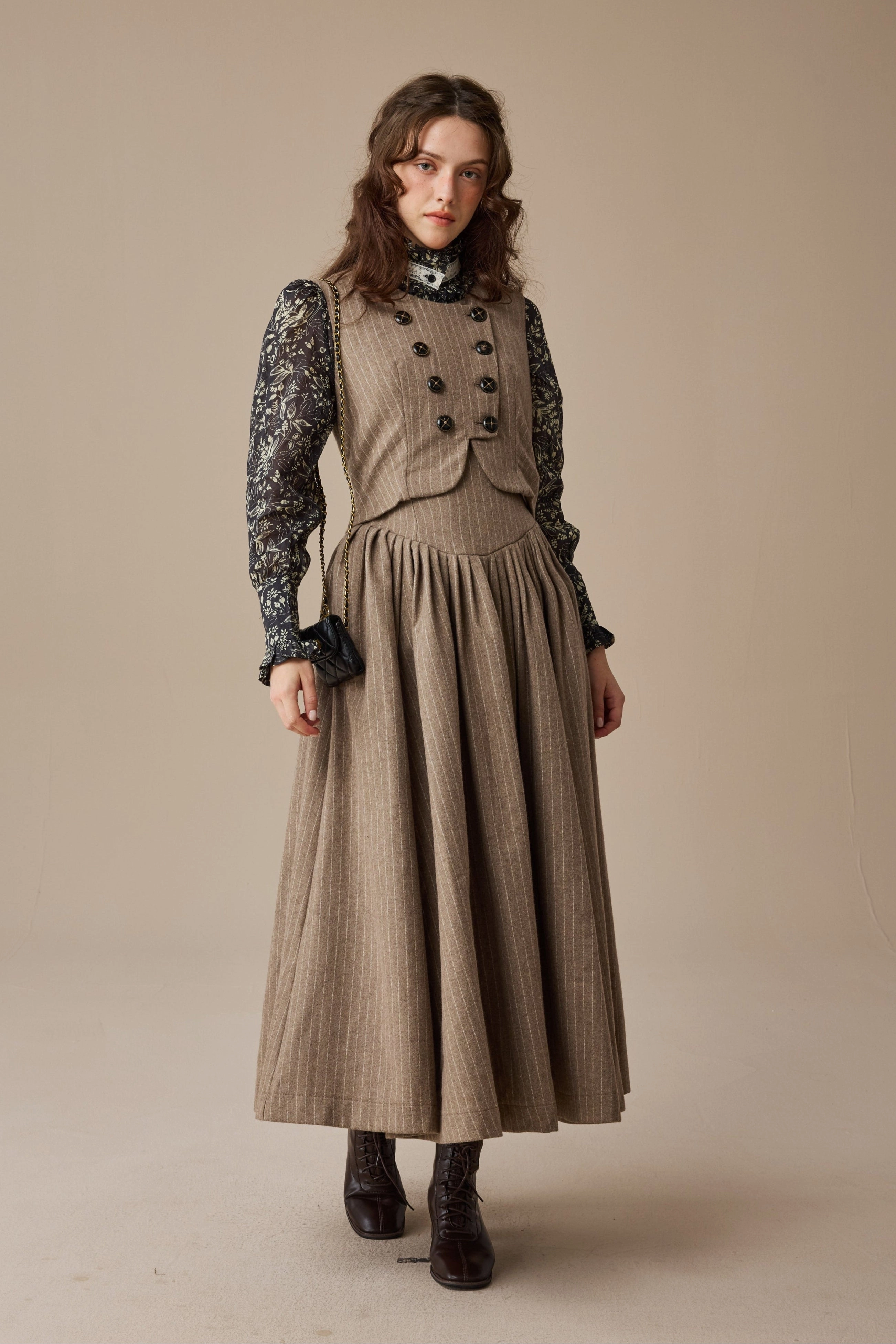 DurableDoubleLayeredHem RecycledPolyesterBlend Quinley 15 |Vintage Wool Dress
