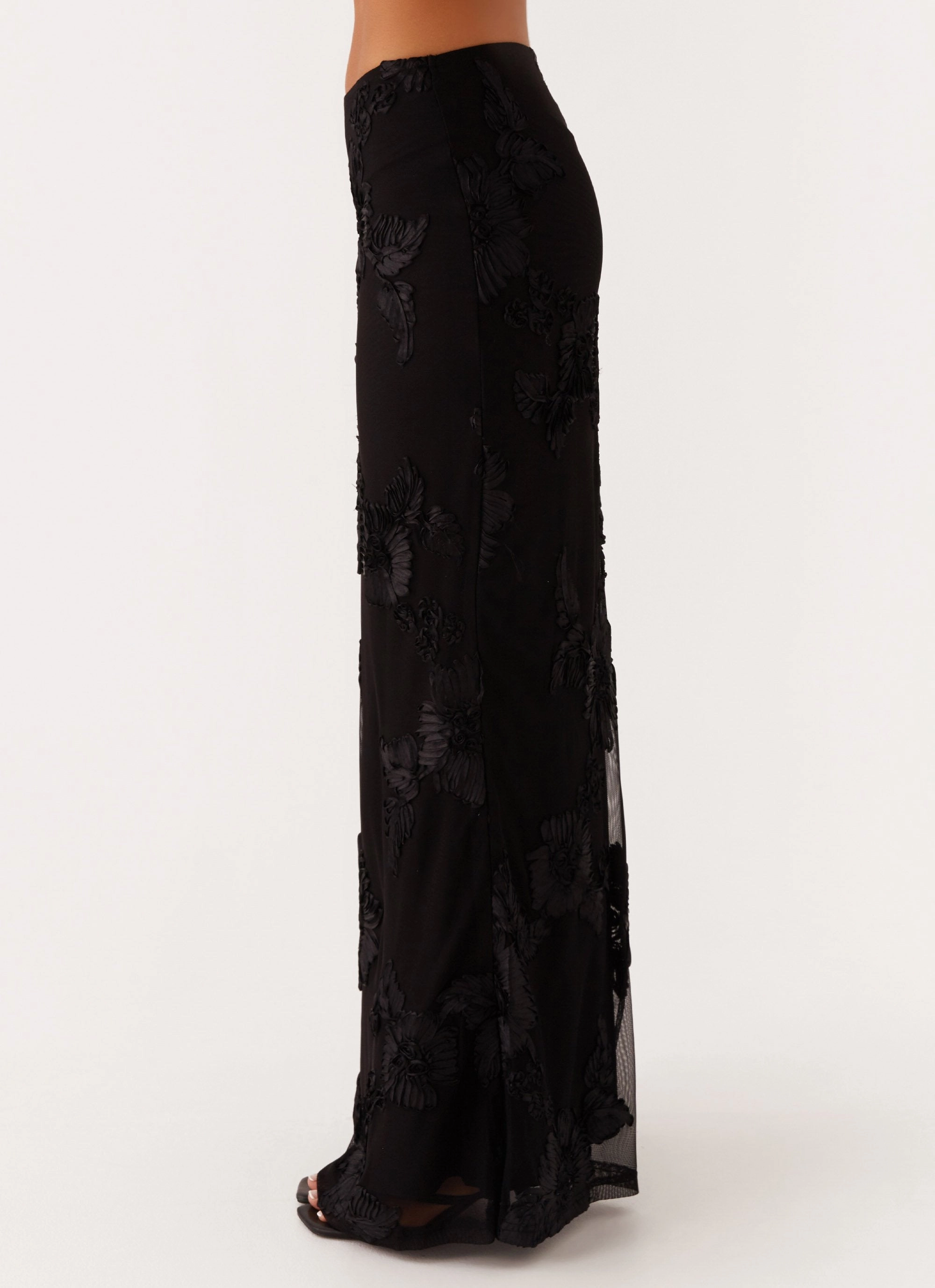 Radiate Maxi Skirt - Black Non Slip Waistband Modern Waist