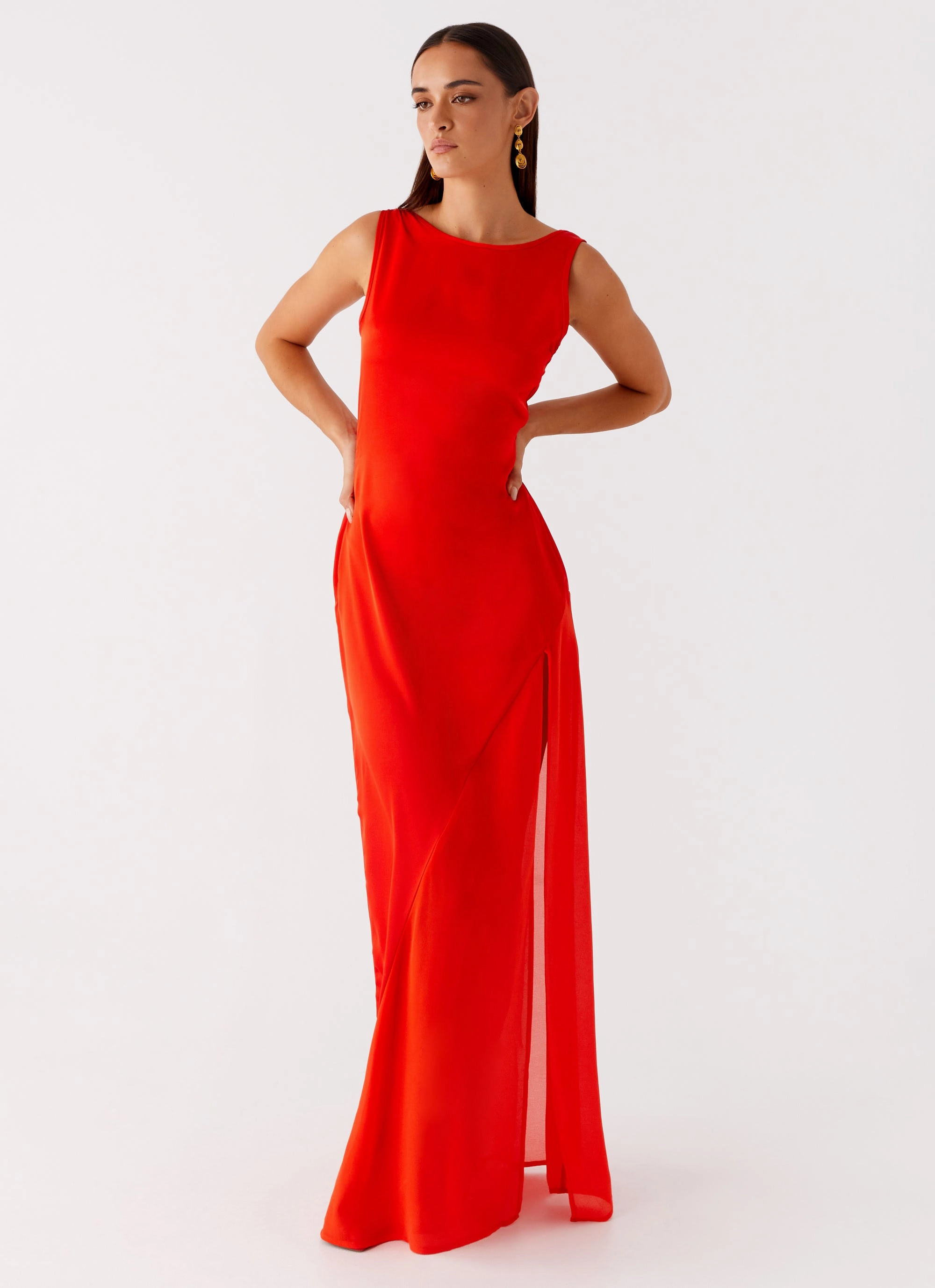 Feminine Vibe Seasonal piece Ramiro Maxi Dress - Red