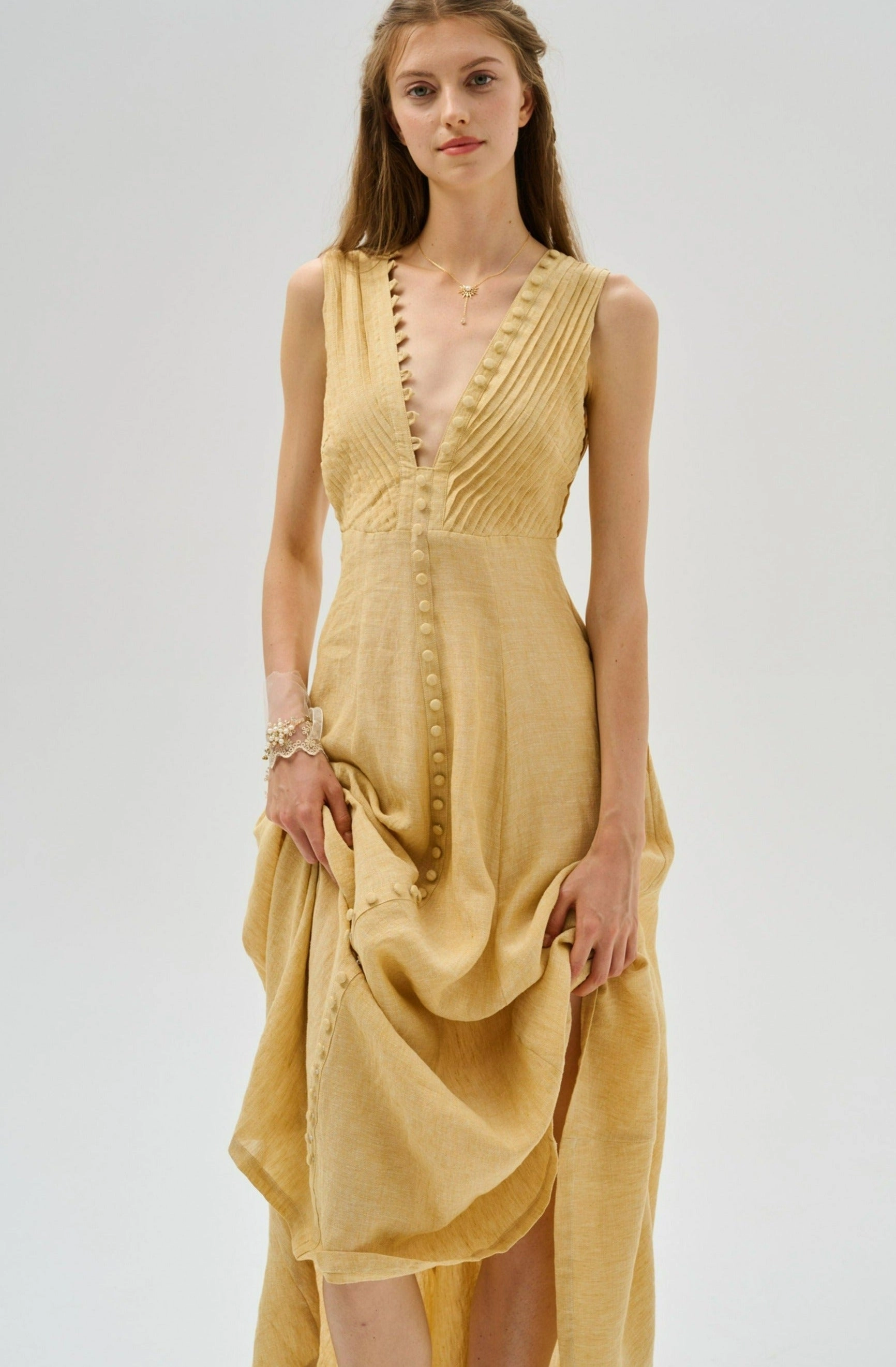 Light wash Rebecca 18 | Pleated Maxi Linen Dress