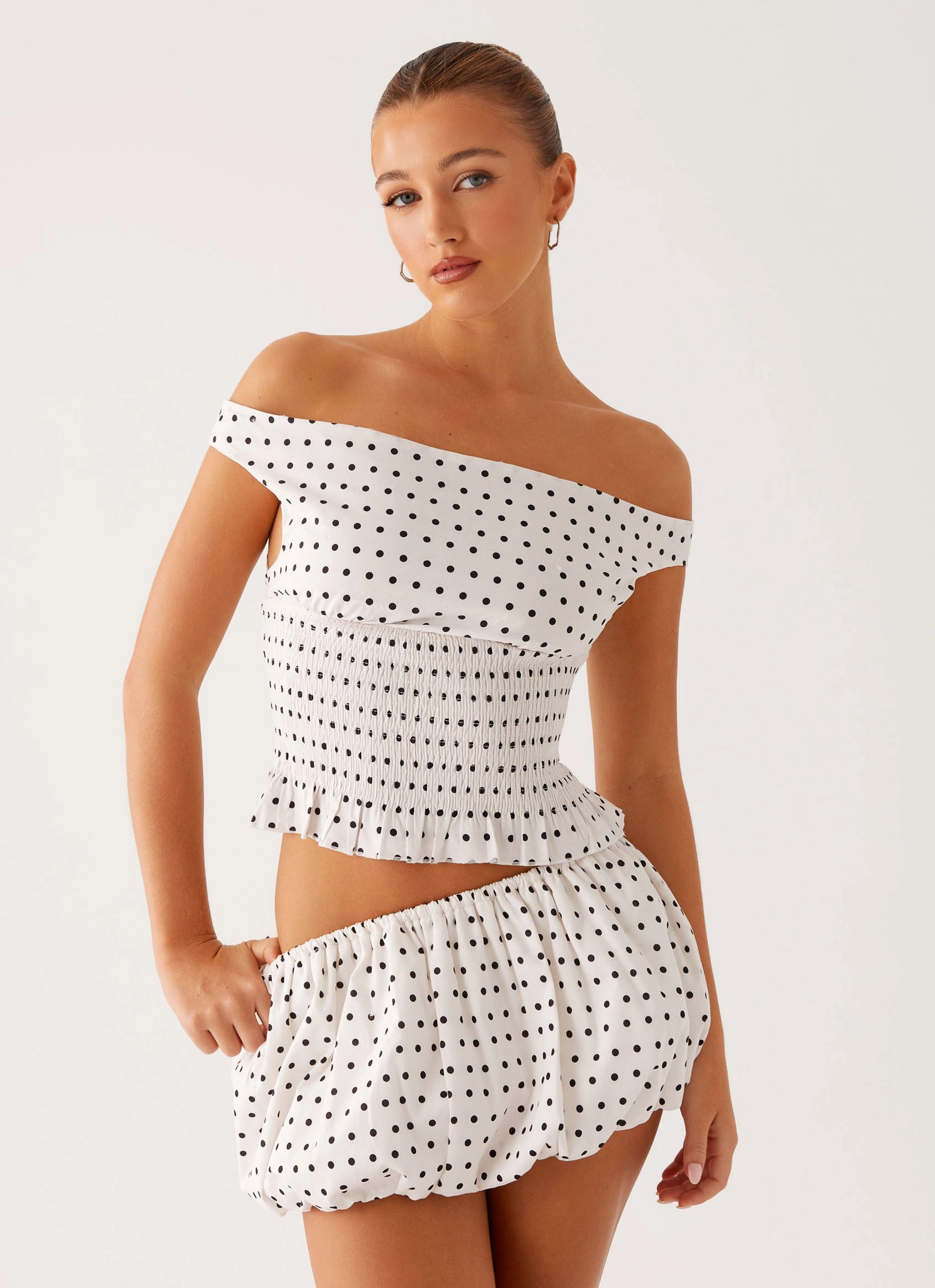 StainResistantFinish Heather Off Shoulder Top - White Black Polka Dot