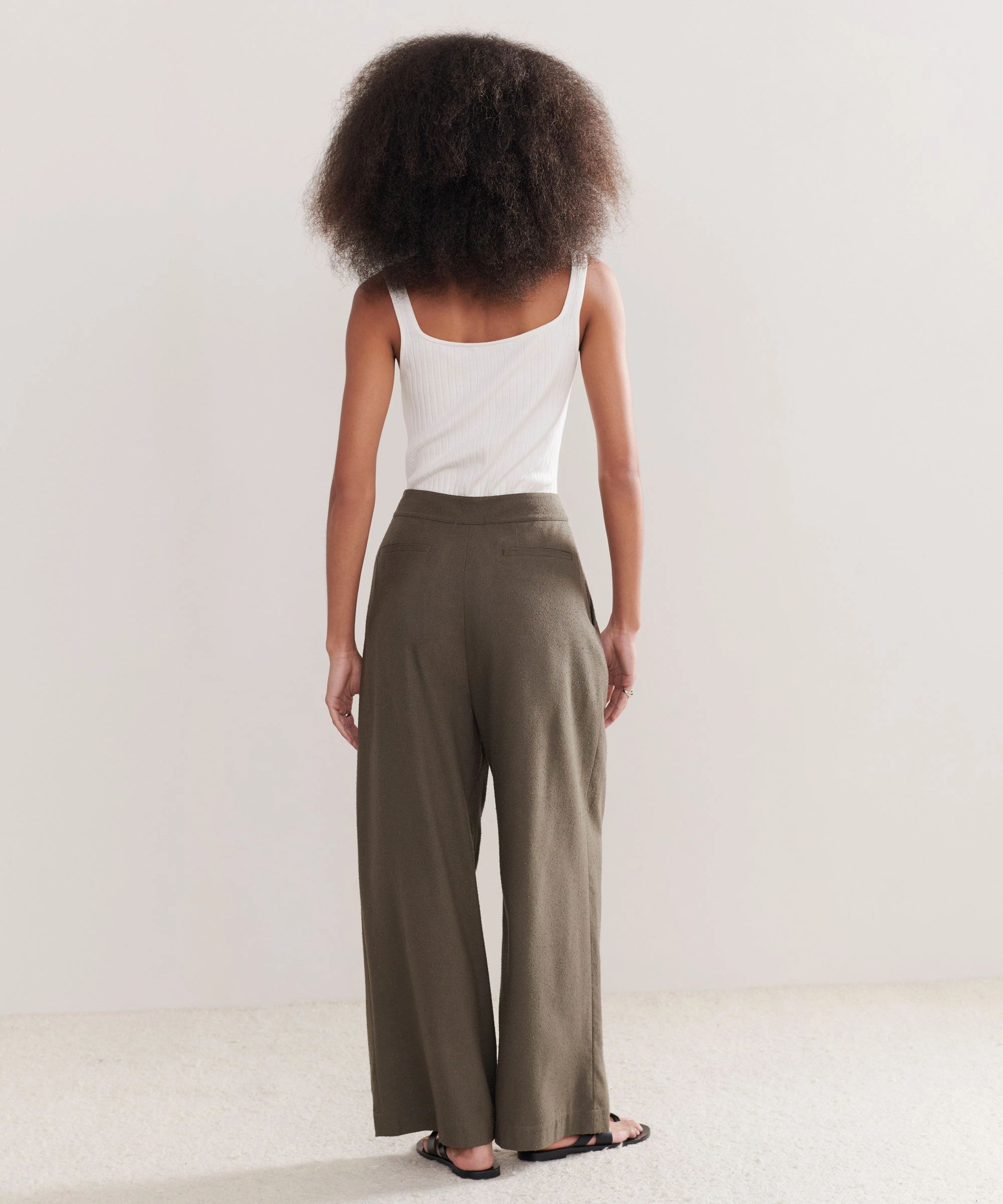 Relaxed Trouser Breathable mesh design