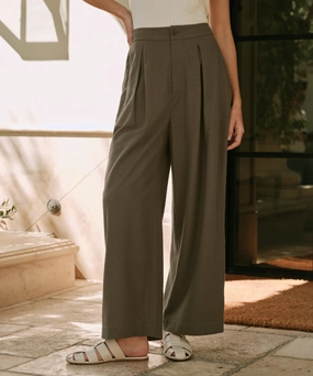 Roomy Shape Relaxed Trouser