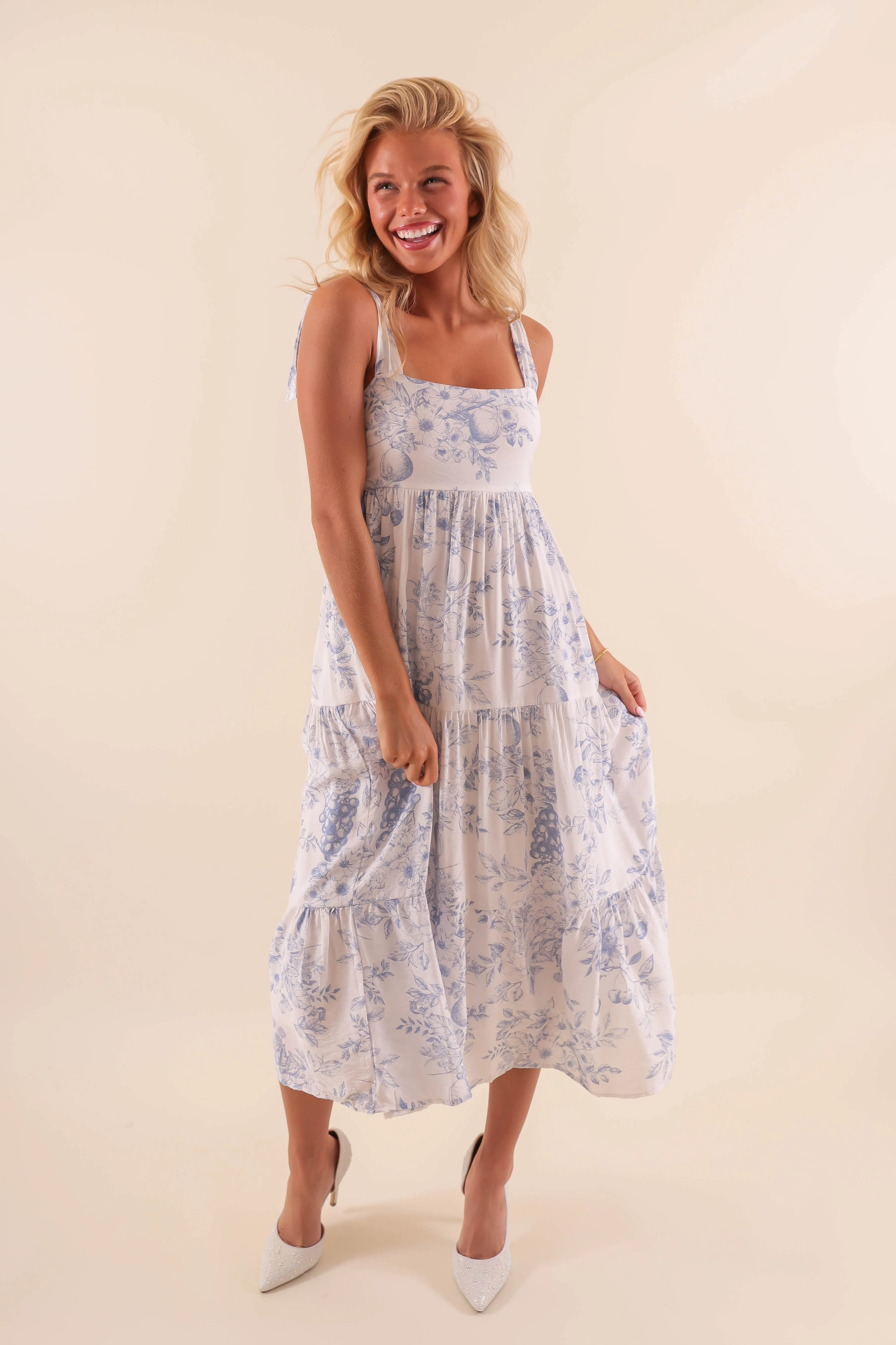 Delicate Edge Day Magic RESTOCK: Waiting At the Cottage Midi Dress-Blue