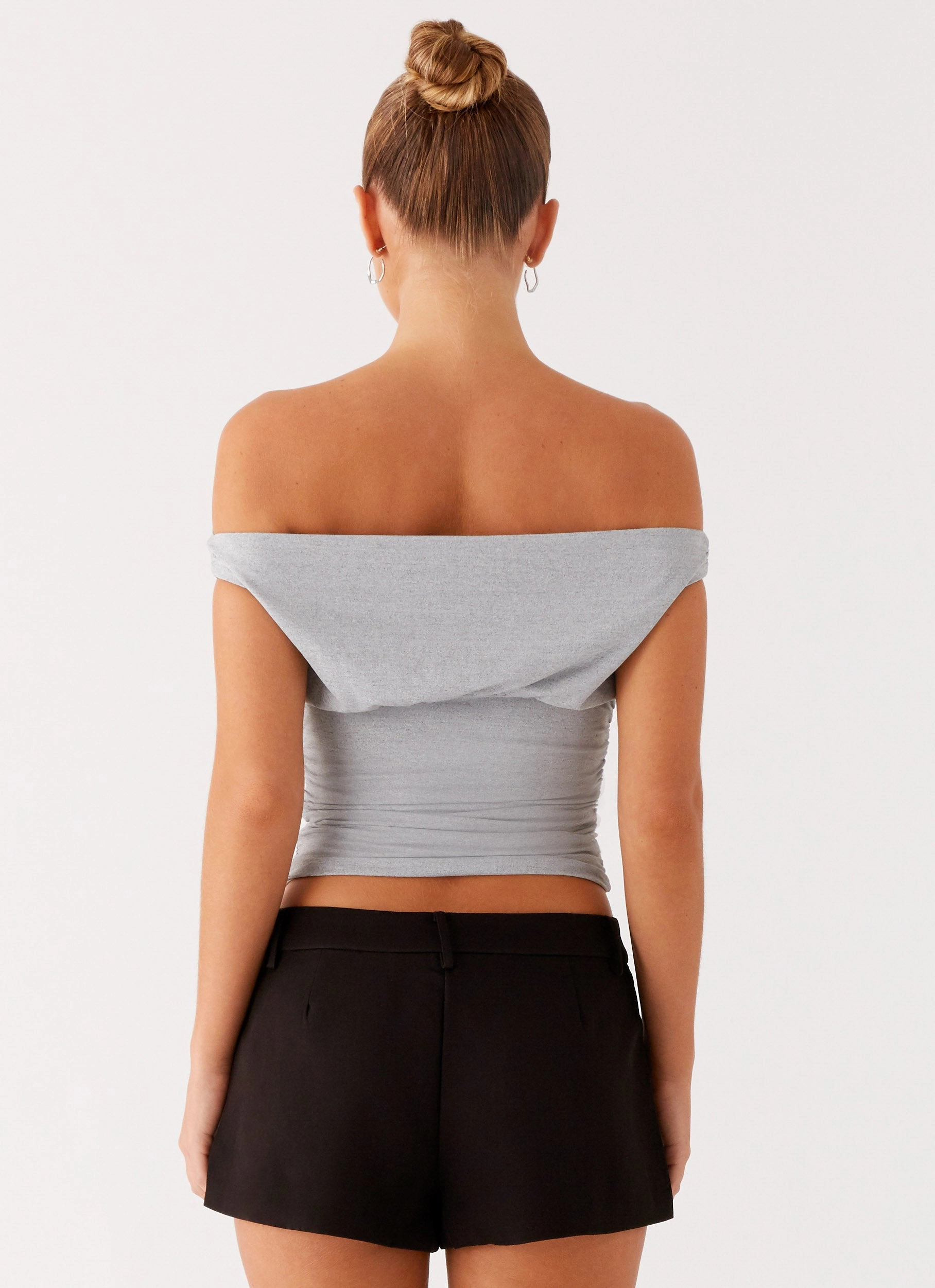 AntiPillTreatment Reva Off Shoulder Top - Grey
