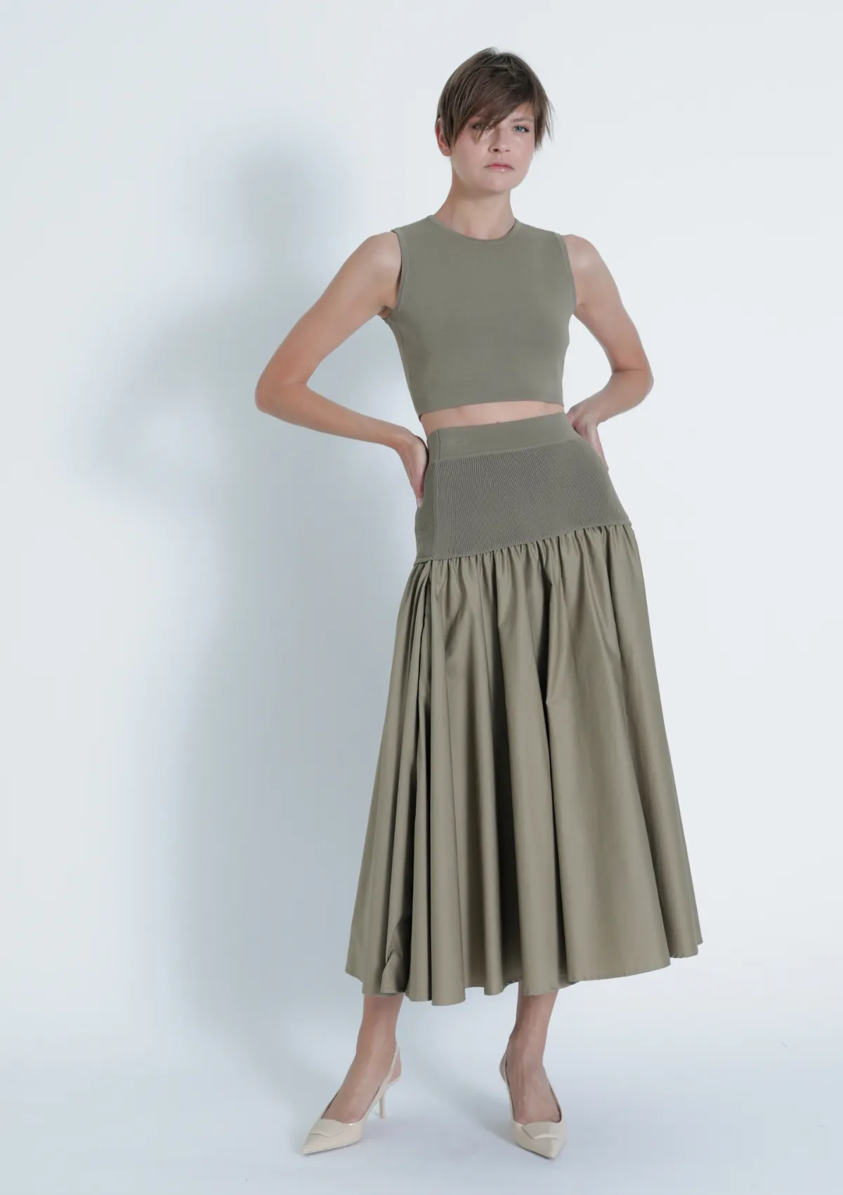 Flared-Hem Subtle Fit Riley Knit Set