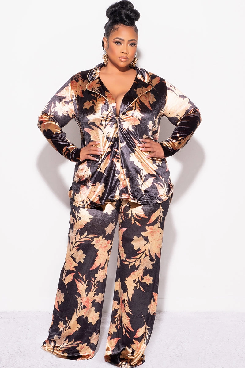 Work Essential Final Sale Plus Size 2pc Silky Velvet Lounge Set in Black Floral Print