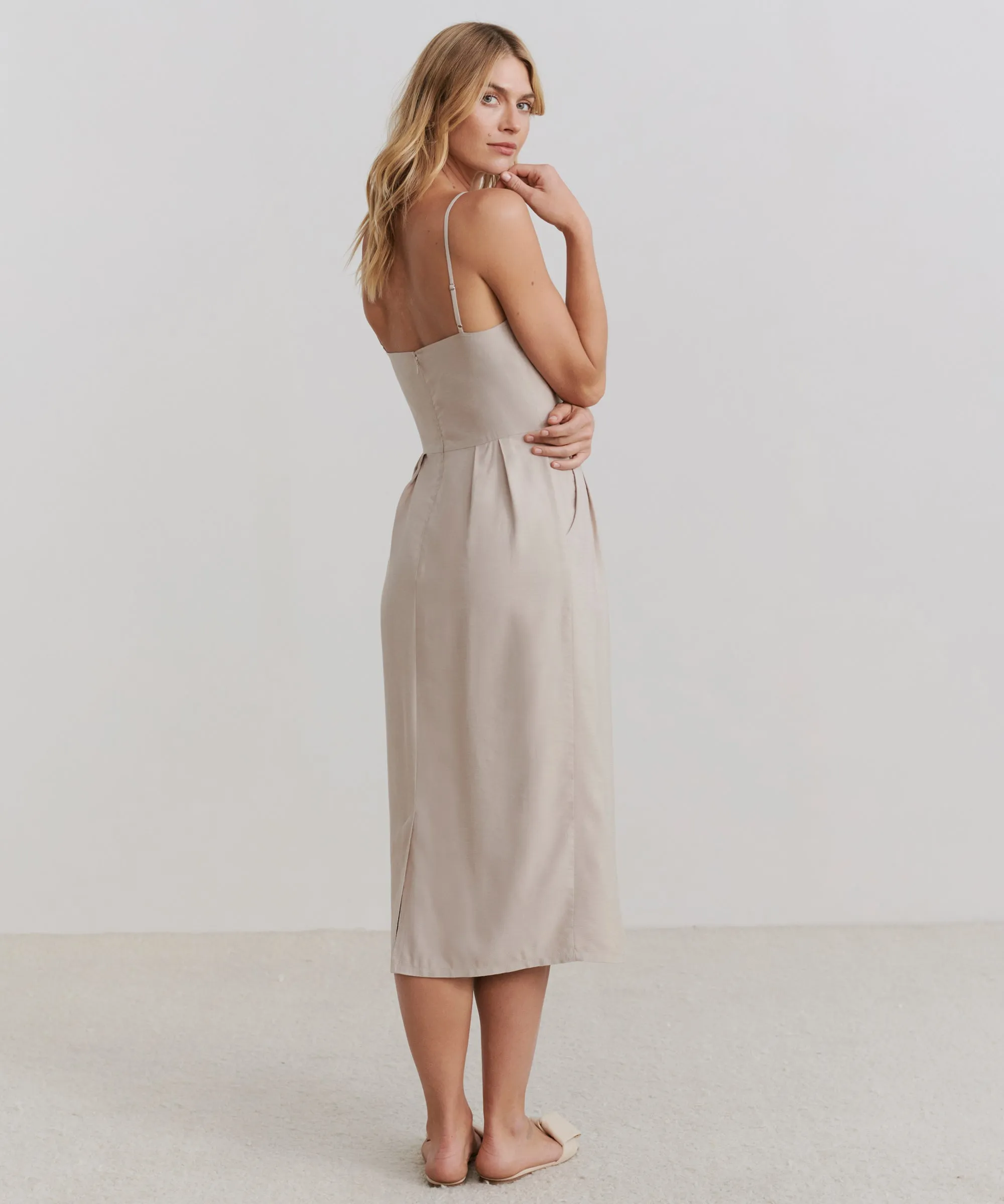 Rove Dress Fashion Essential Cool Draping