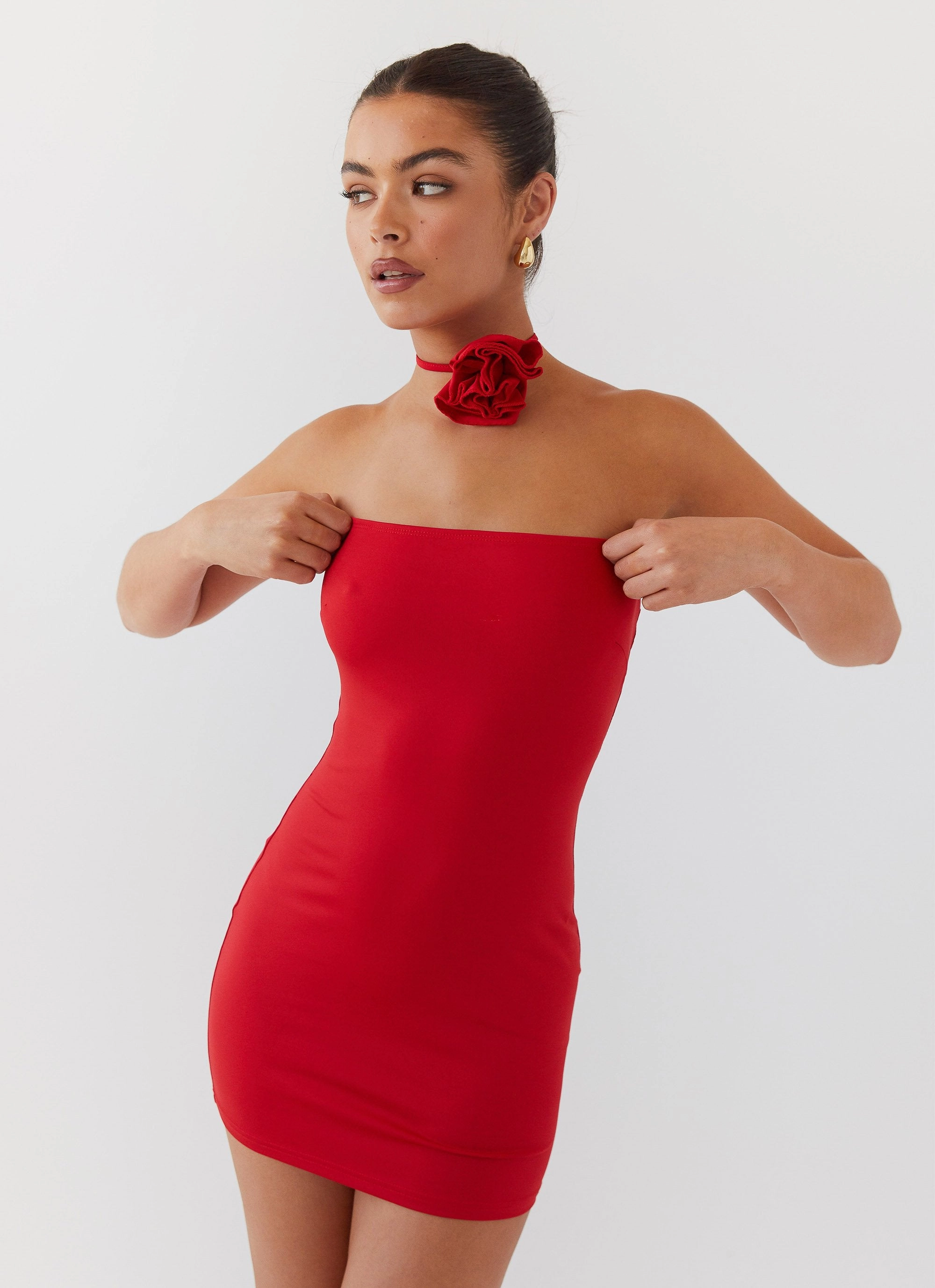 Linen Vibe Sleek Cut Ruby Glamour Rose Mini Dress - Rouge Red